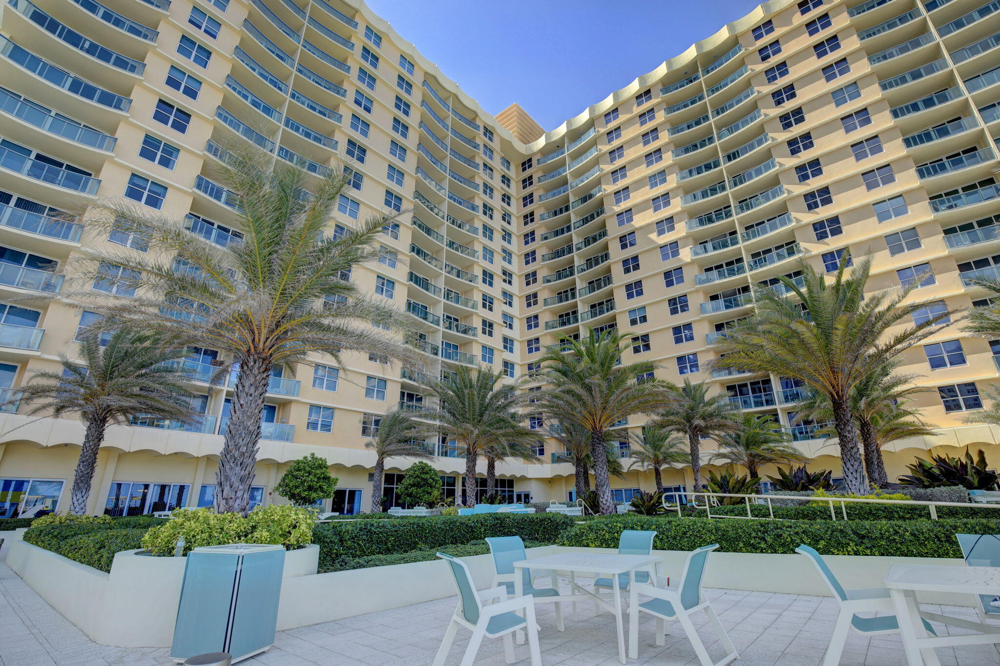 2501 S Ocean Drive 1108
