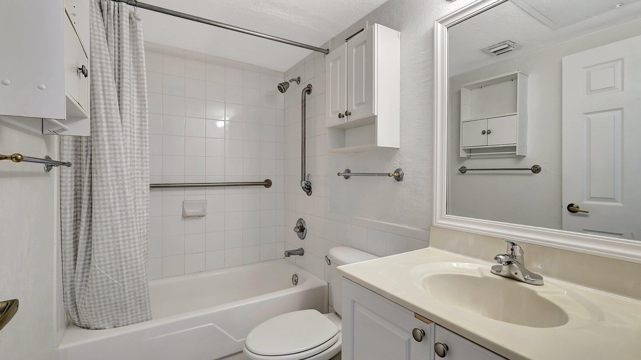 2501 S Ocean Drive 1108