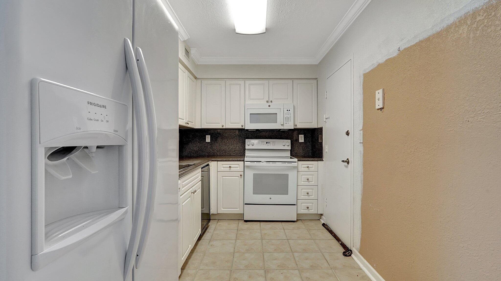 2501 S Ocean Drive 1108