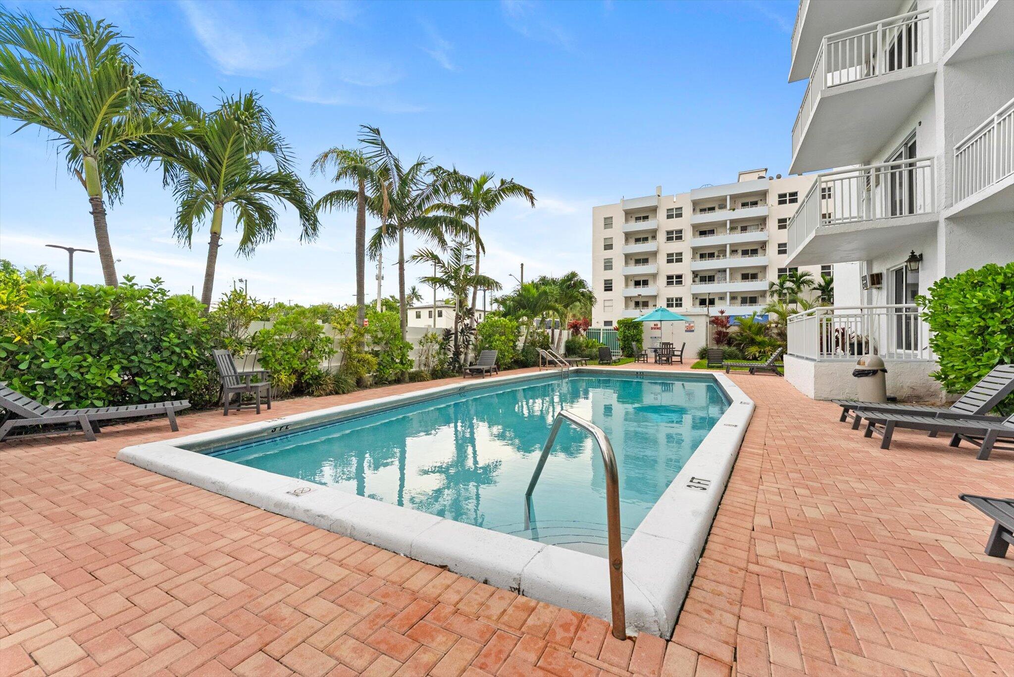 200 S Birch Road 204