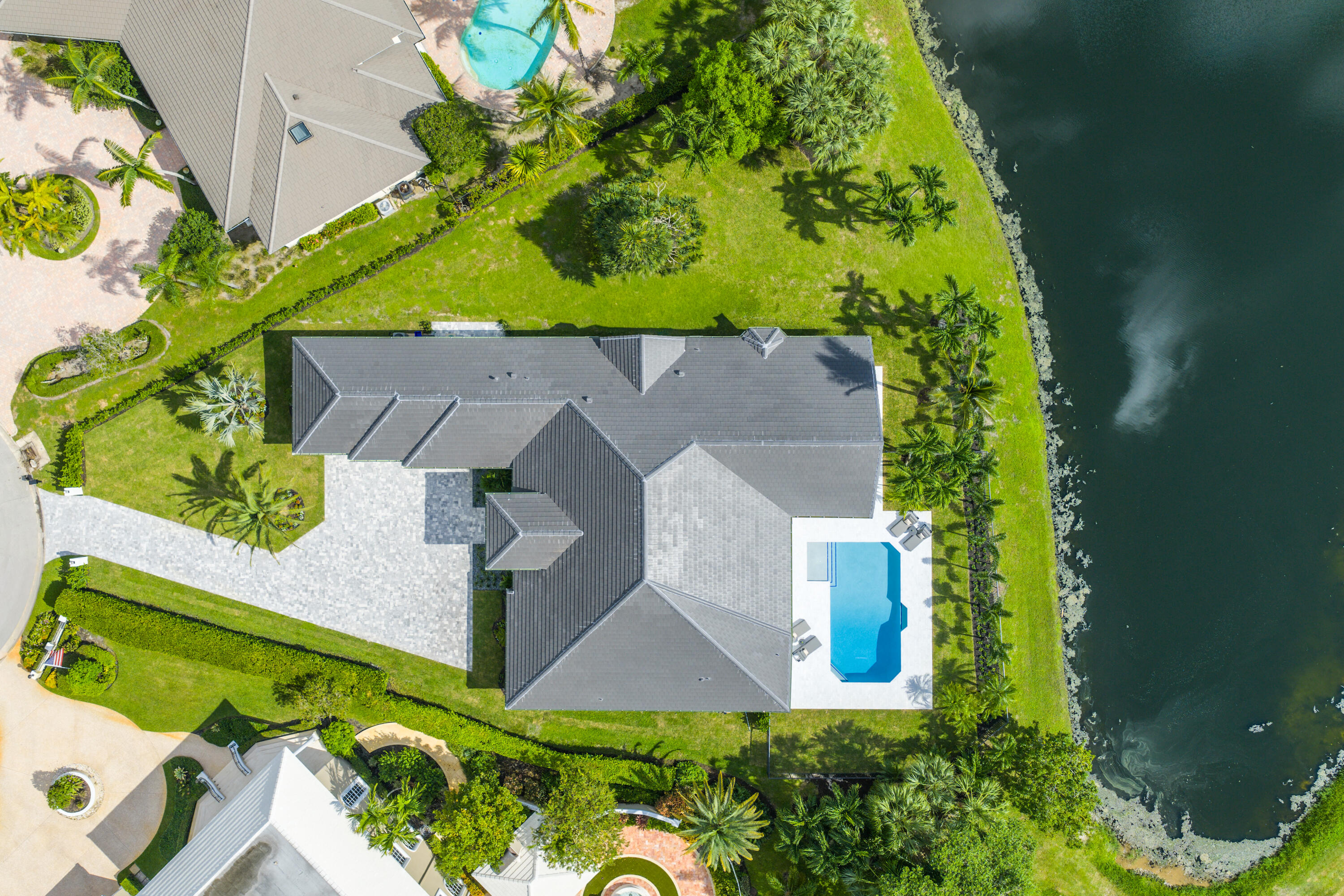 100 Glenbrook Court