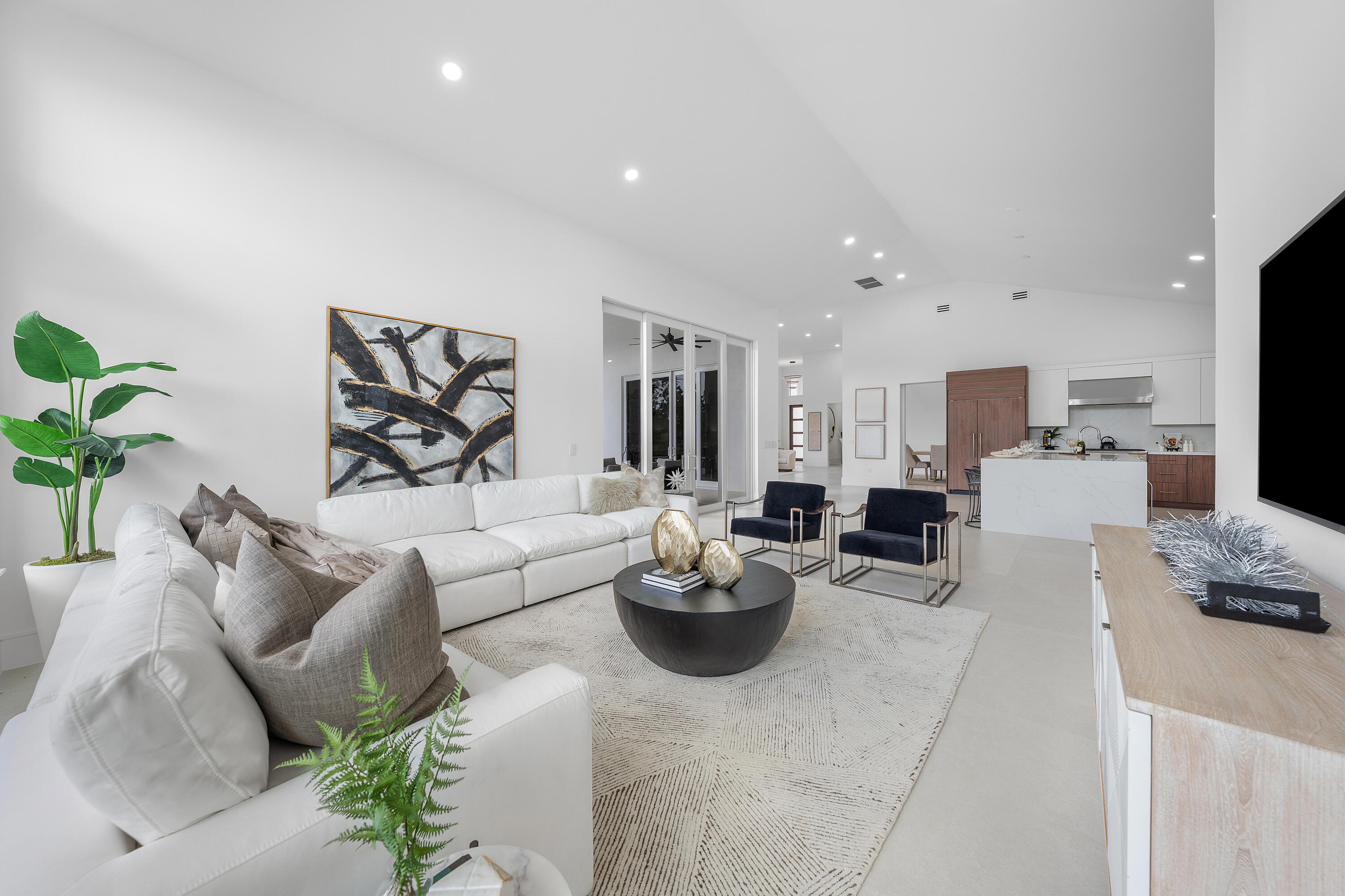100 Glenbrook Court