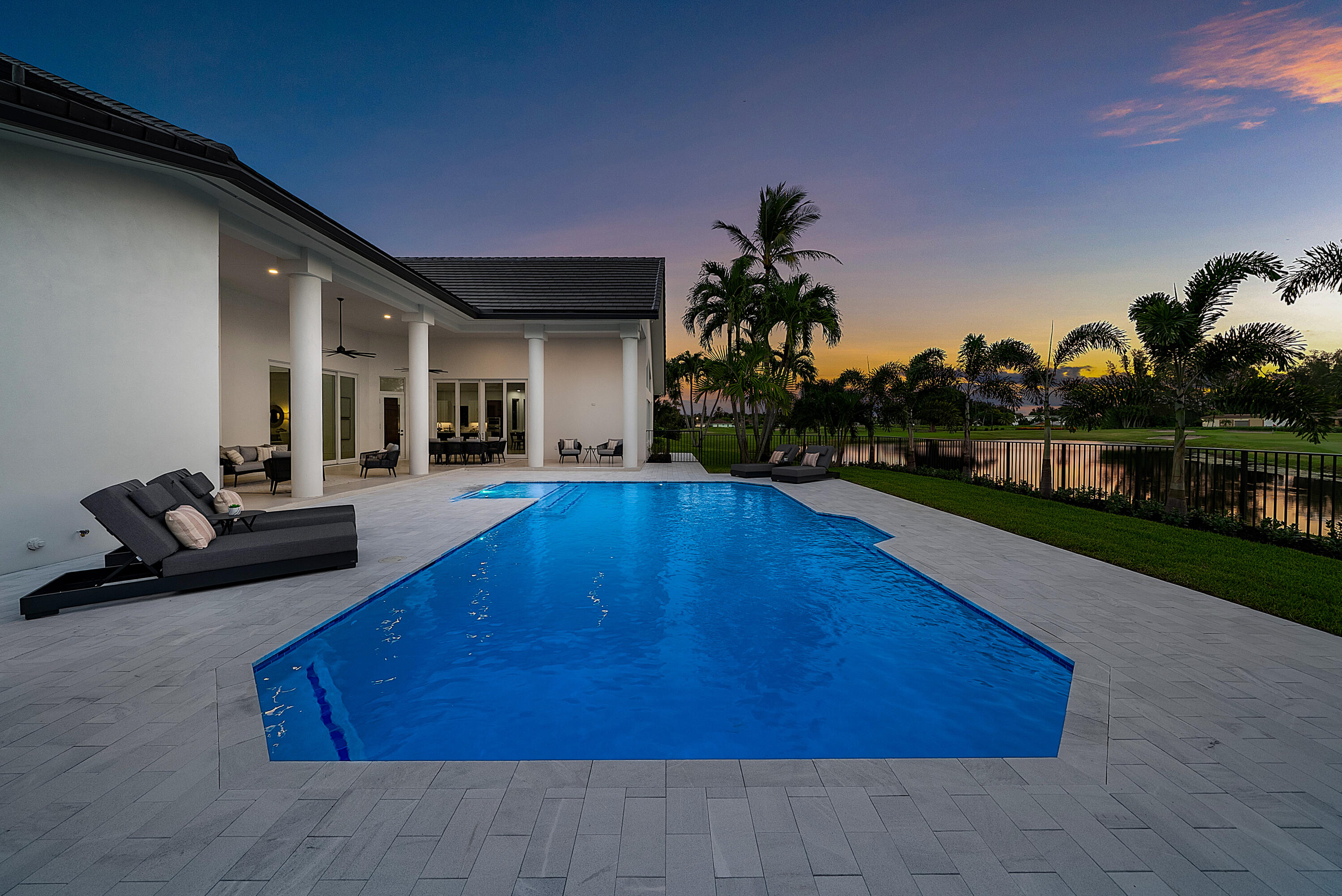 100 Glenbrook Court