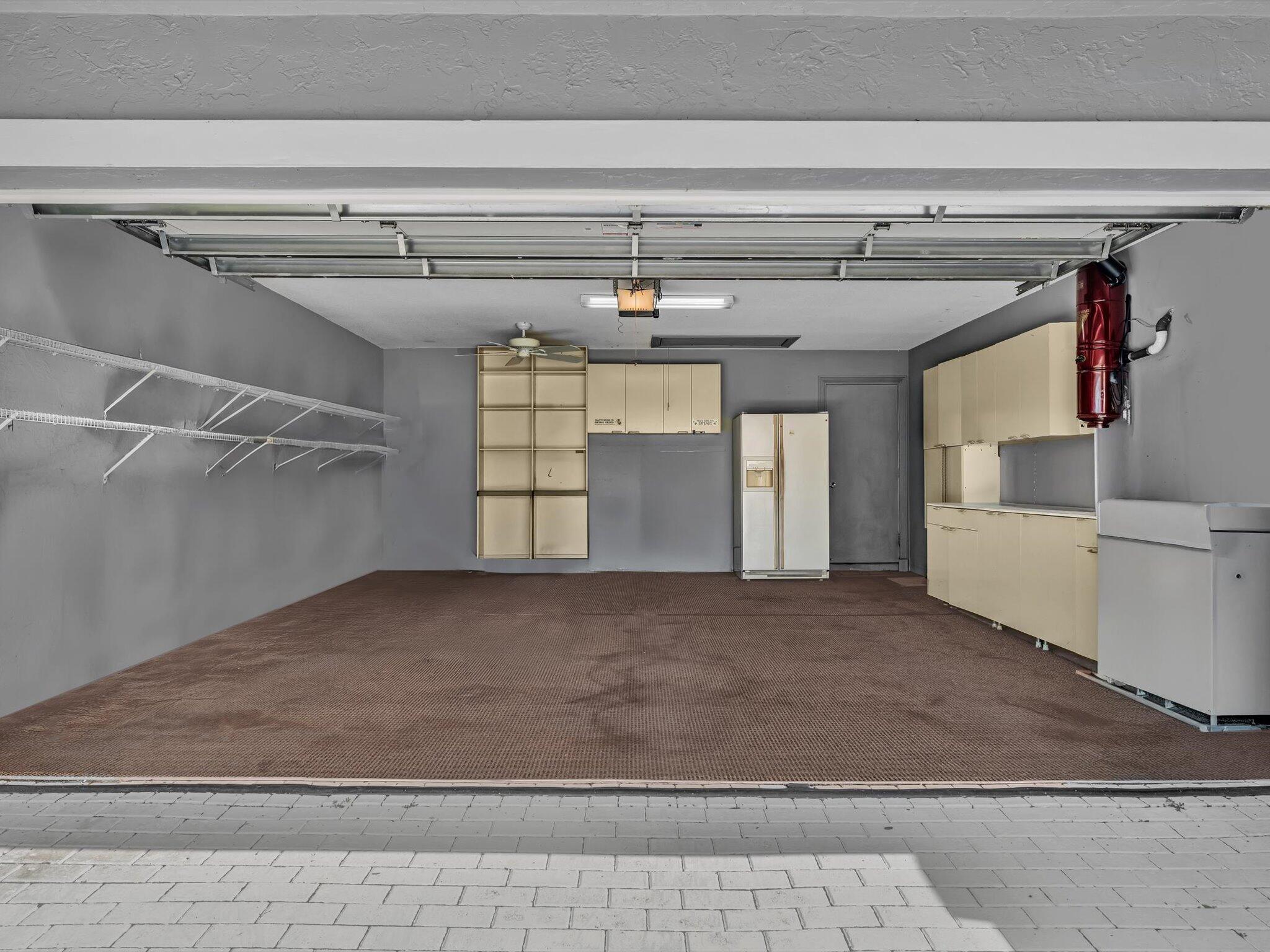 10122 Spyglass Way