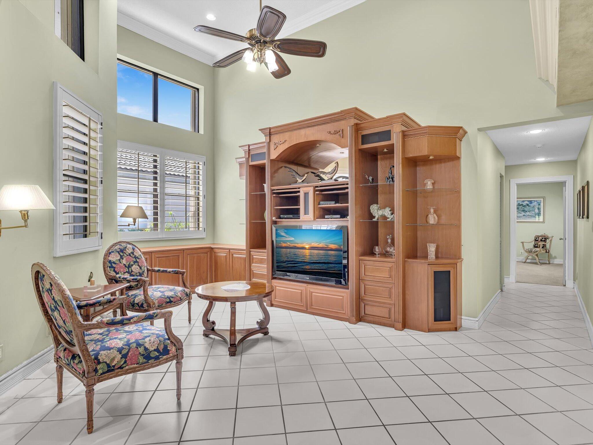 10122 Spyglass Way