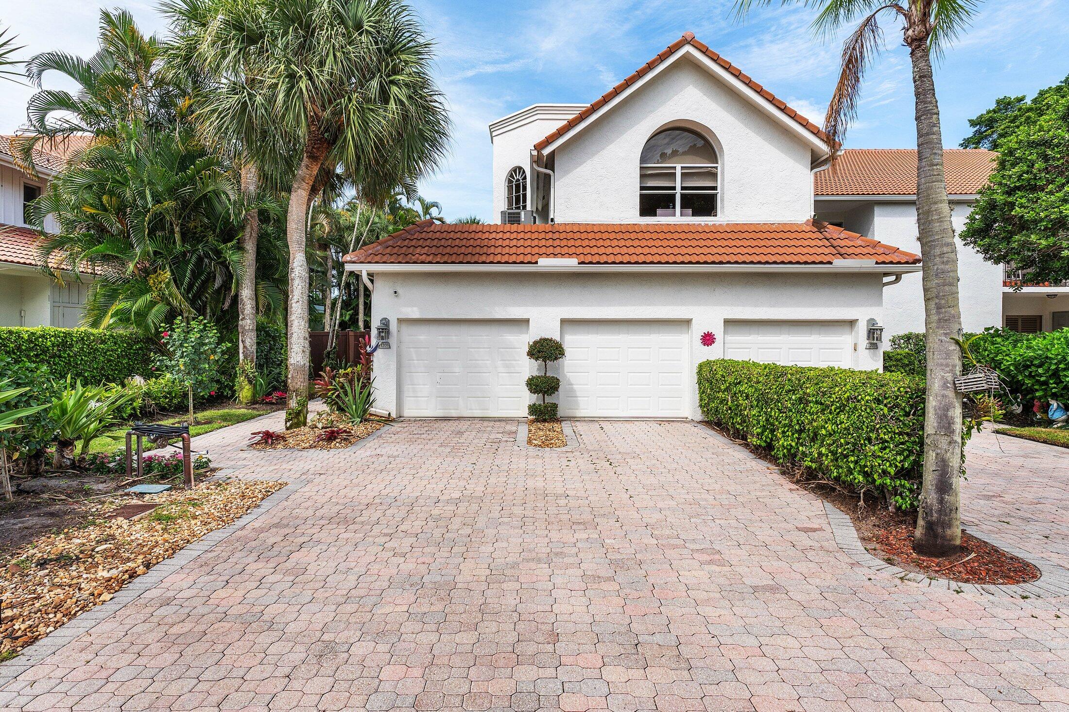 5887 NW 24th Avenue 1203