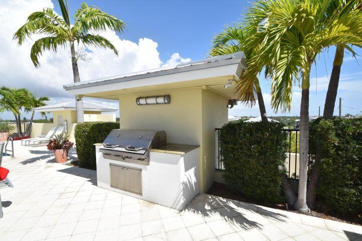 235 NE 1st Street 304