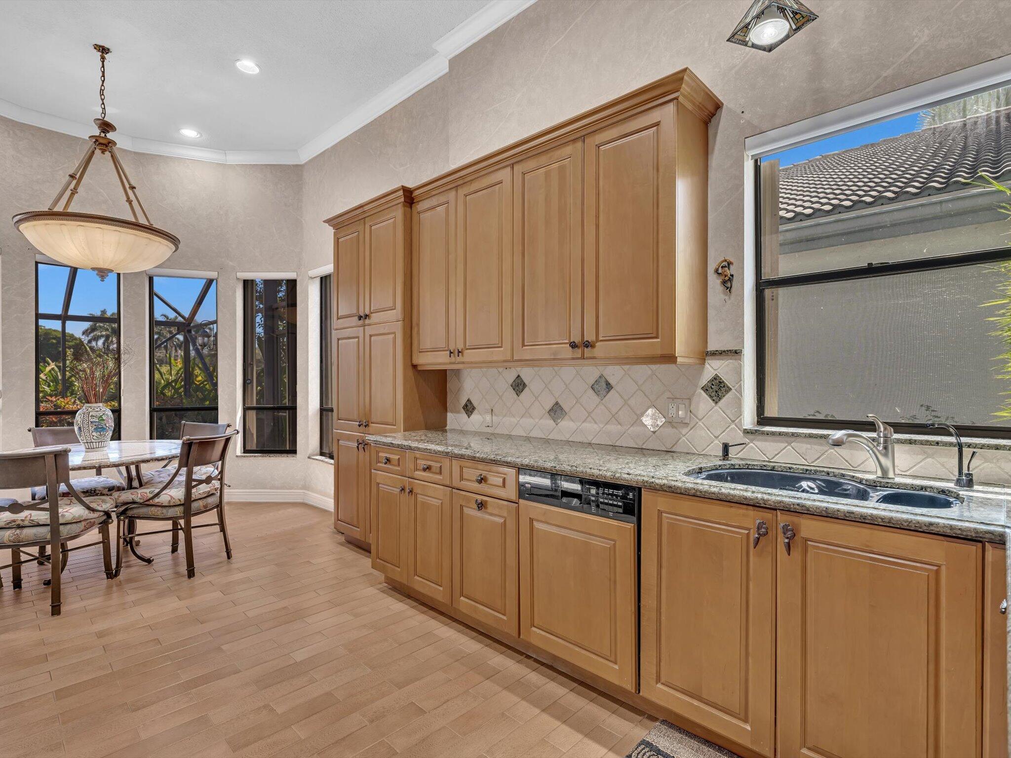 10122 Spyglass Way