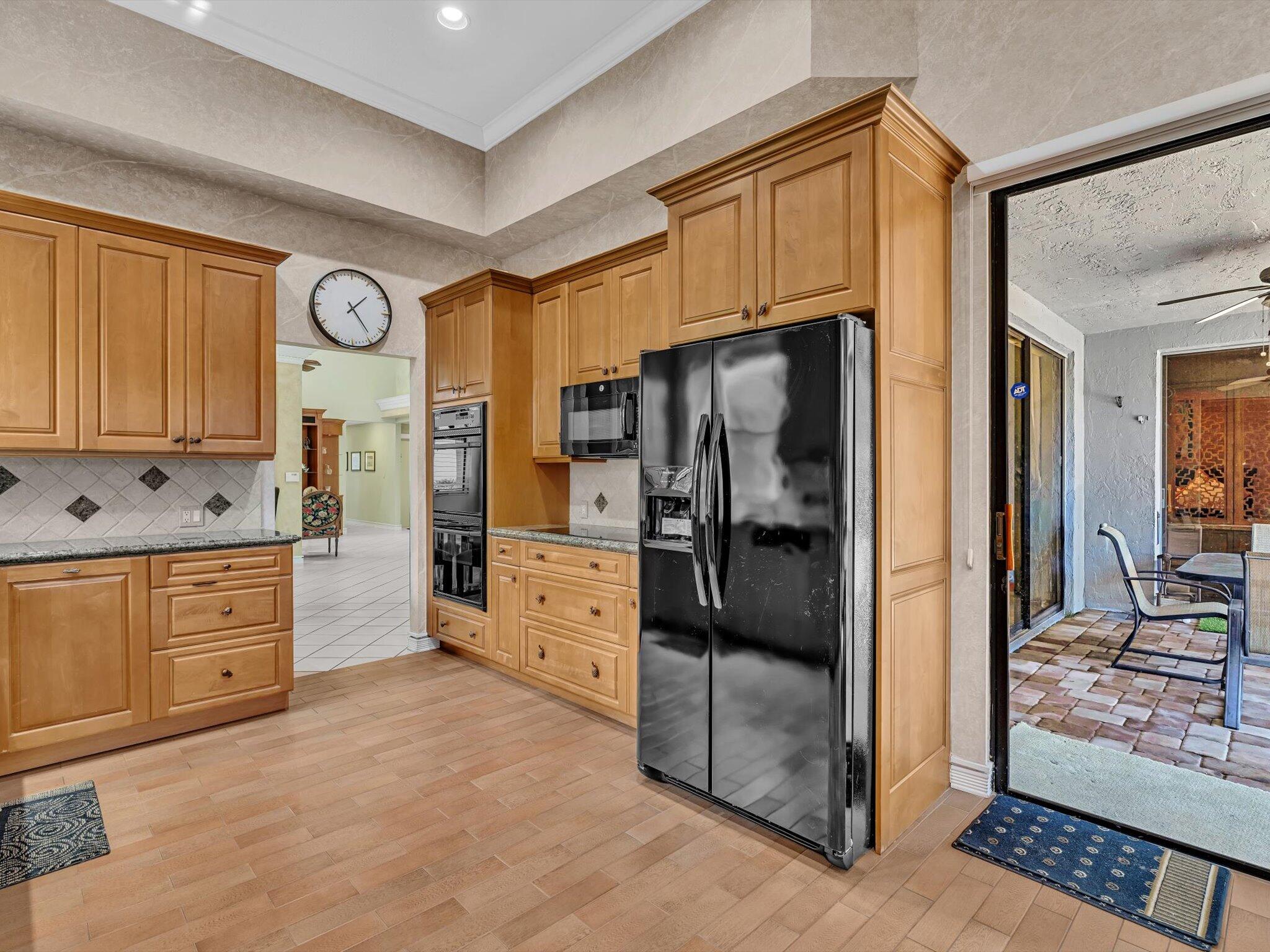 10122 Spyglass Way