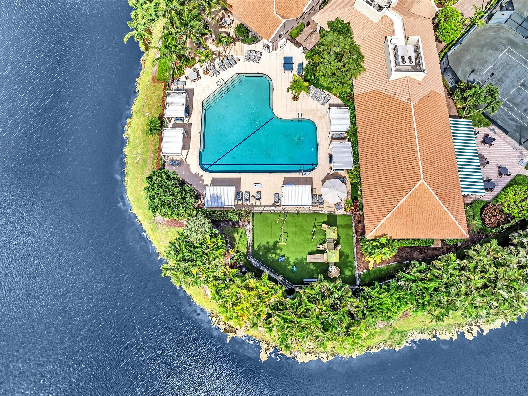 10122 Spyglass Way