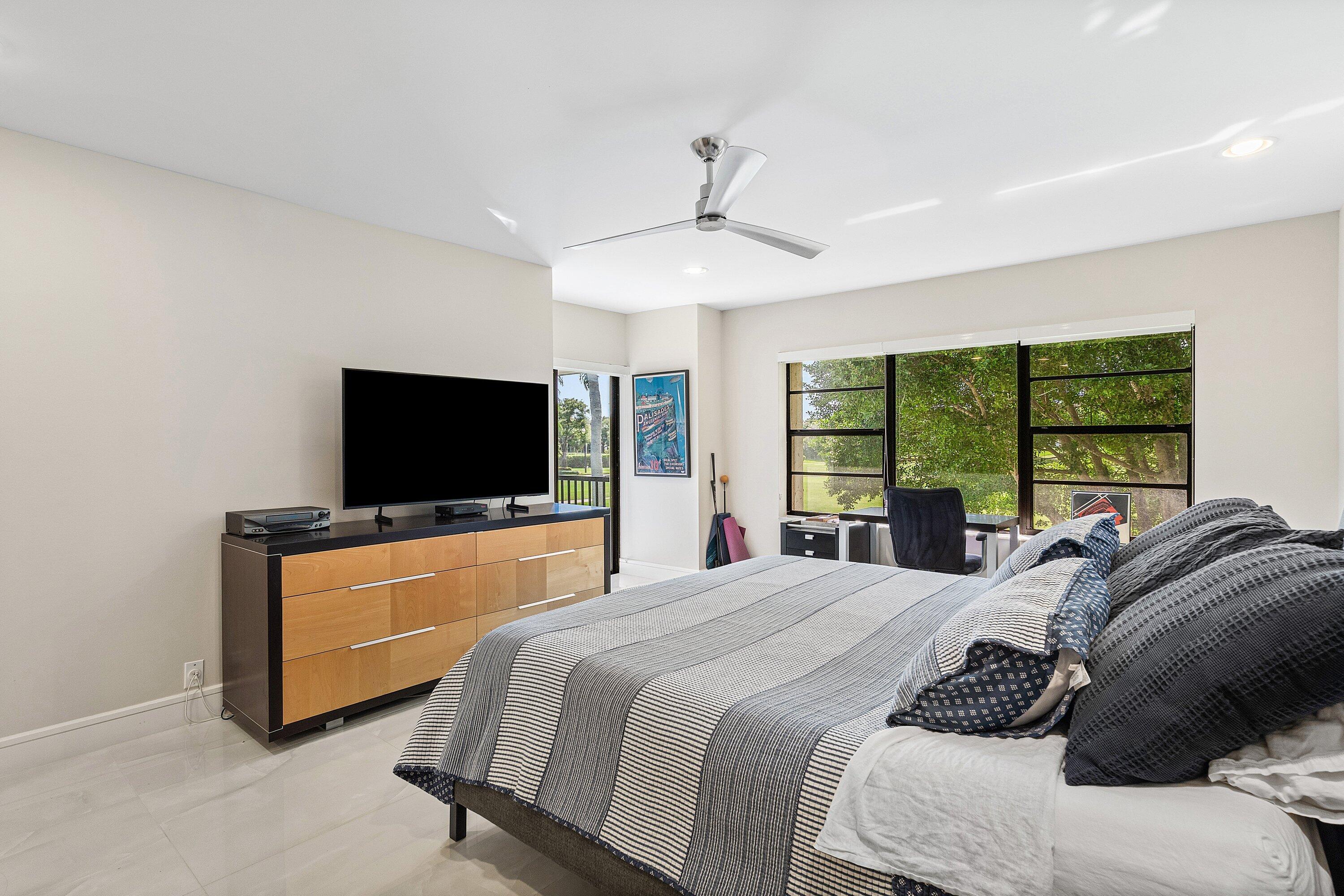 2 Eastgate Drive B