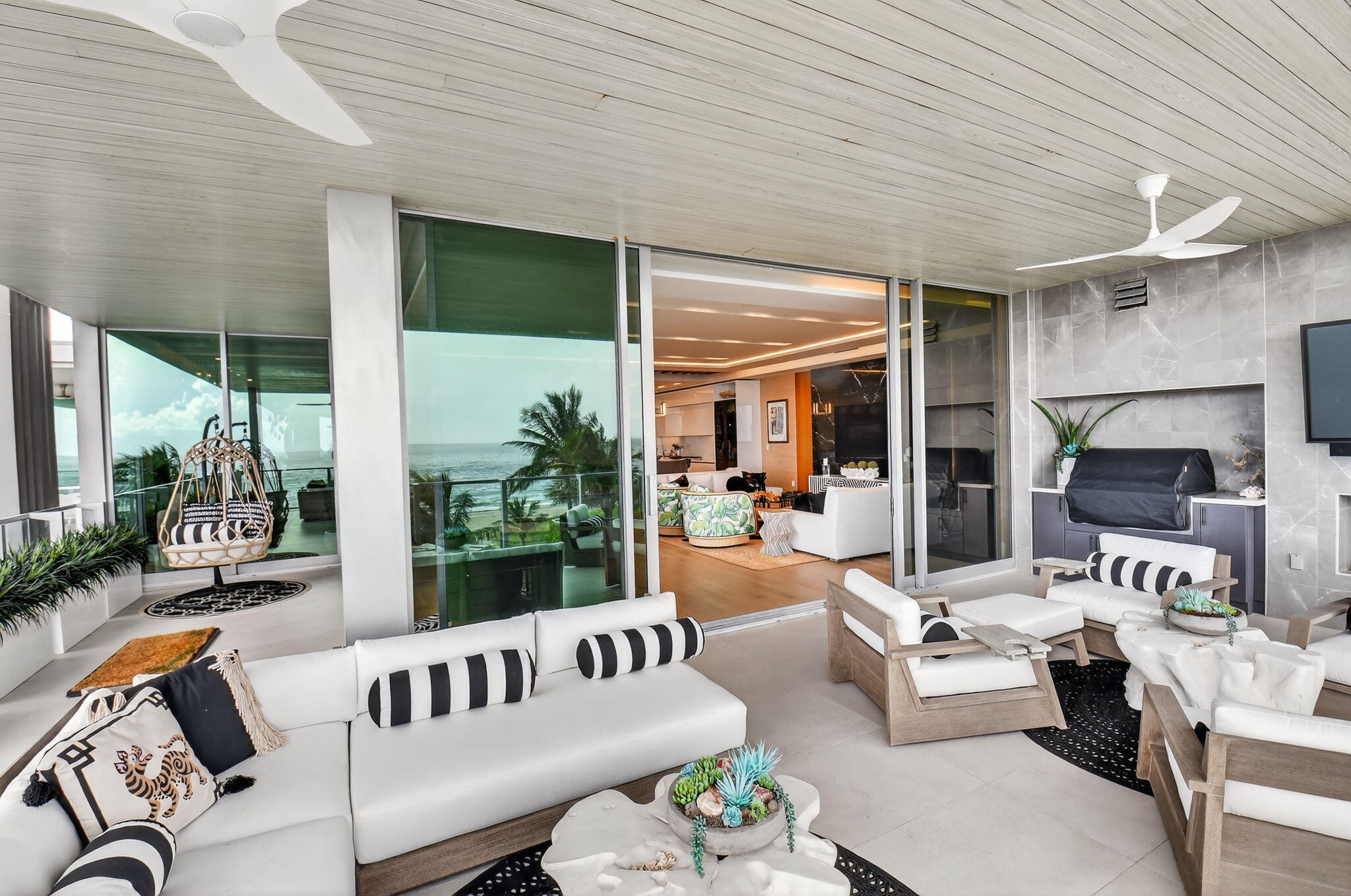 1901 S Ocean Boulevard 18