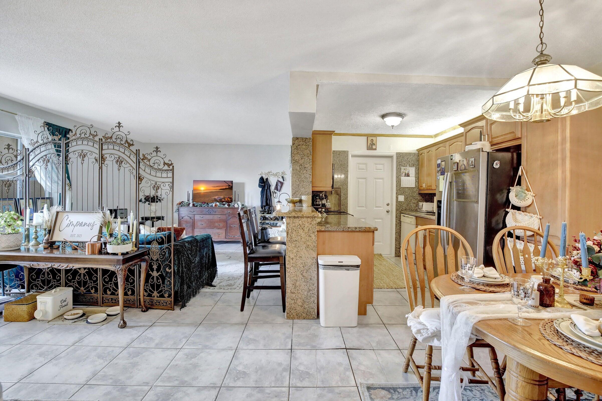 1750 Jefferson Street 305