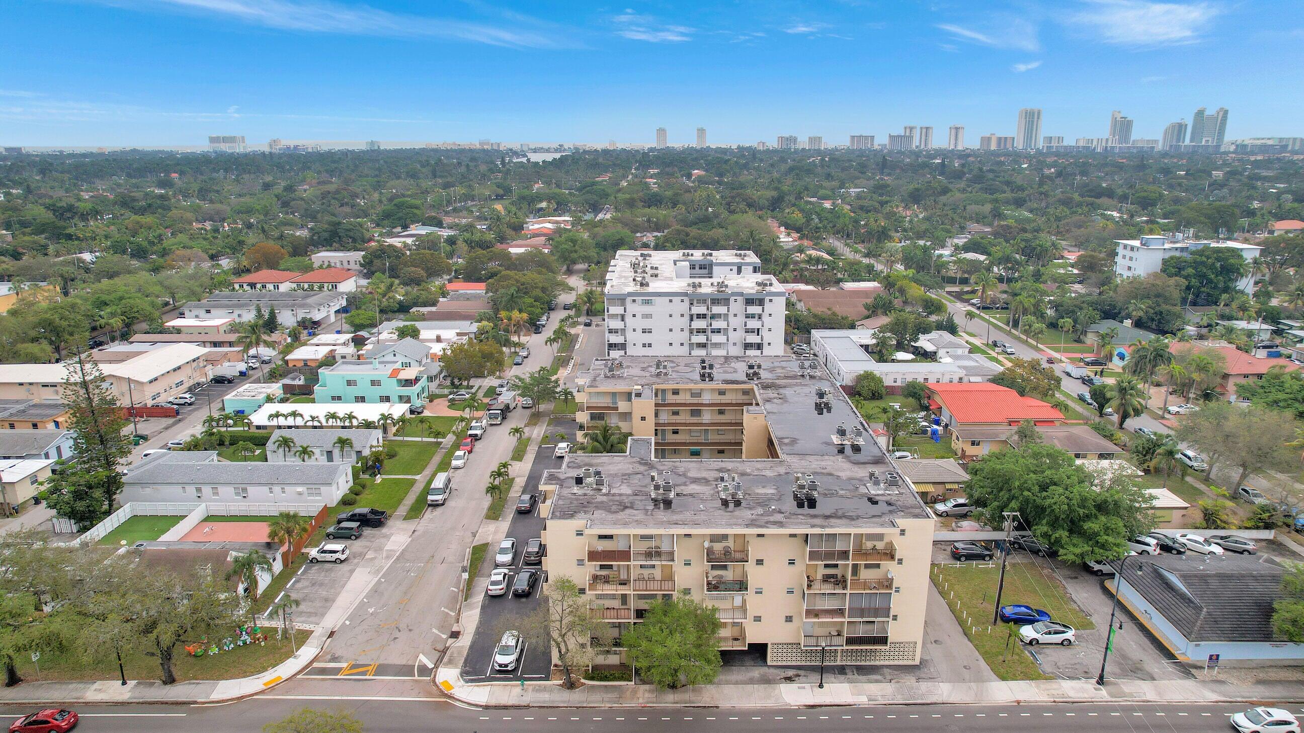 1750 Jefferson Street 305