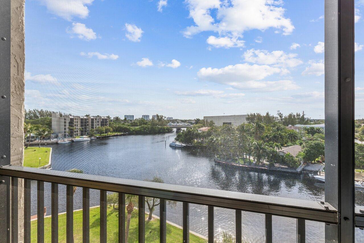 13 Royal Palm Way 602