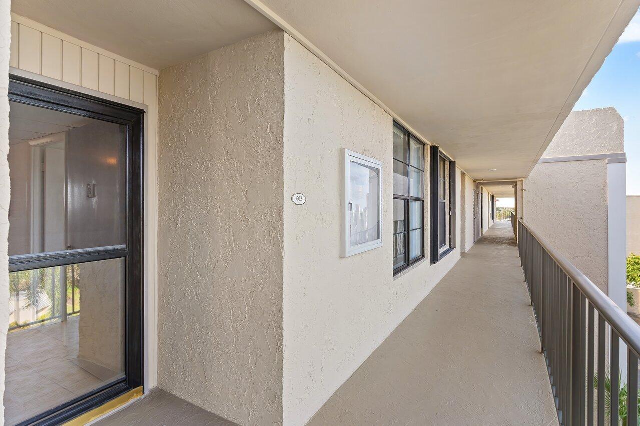 13 Royal Palm Way 602