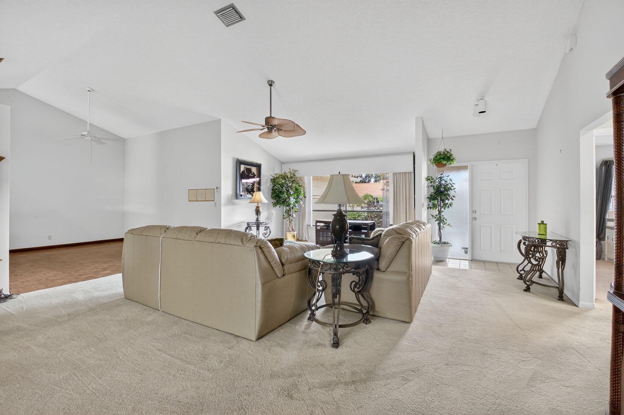 9541 Majestic Way