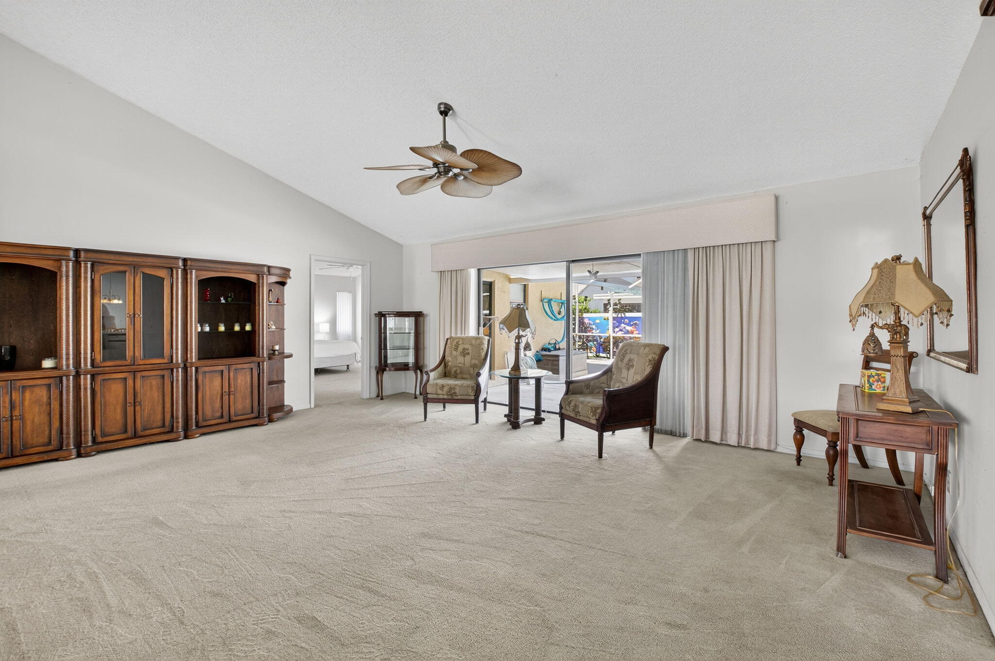 9541 Majestic Way