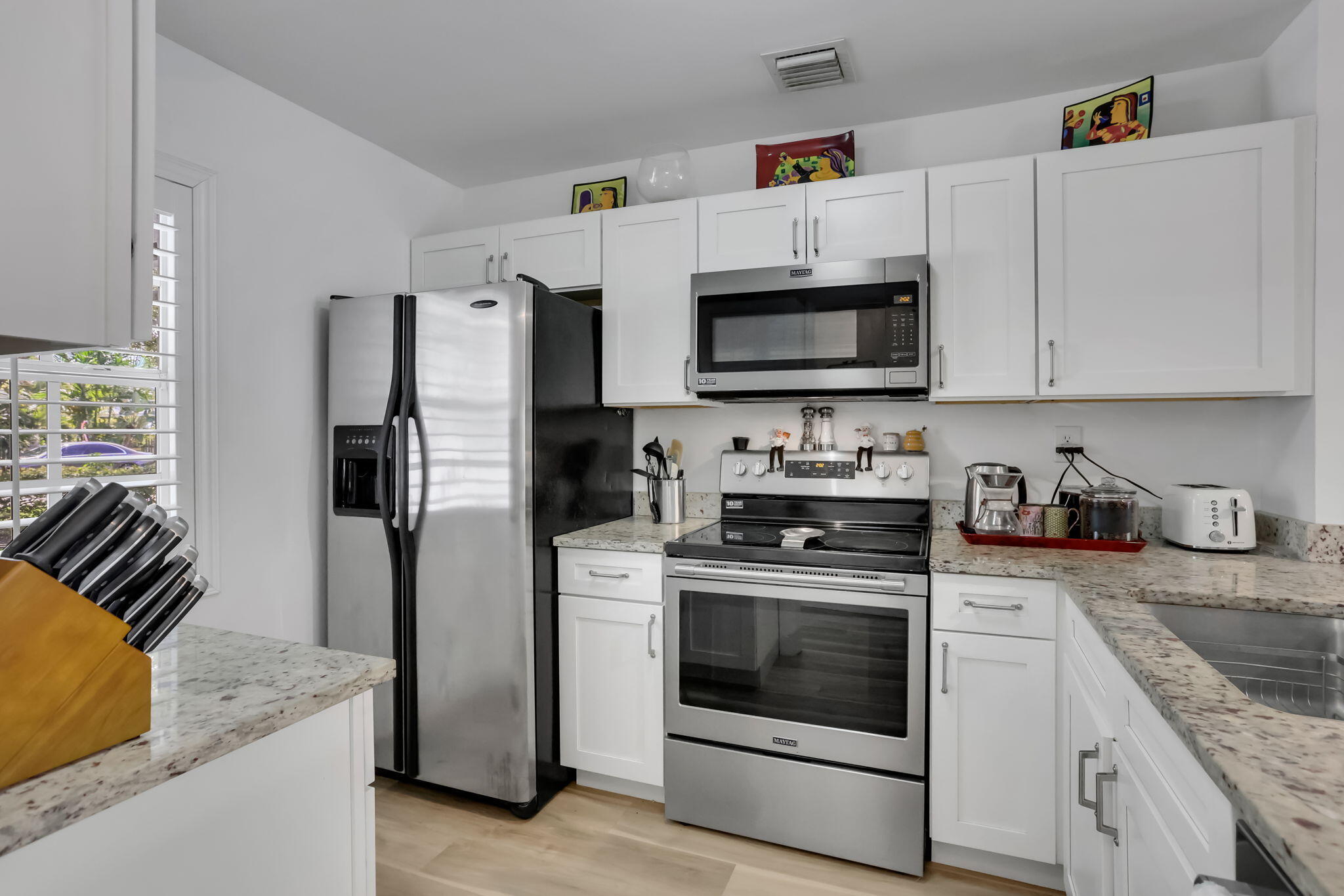 217 NE 10th Street