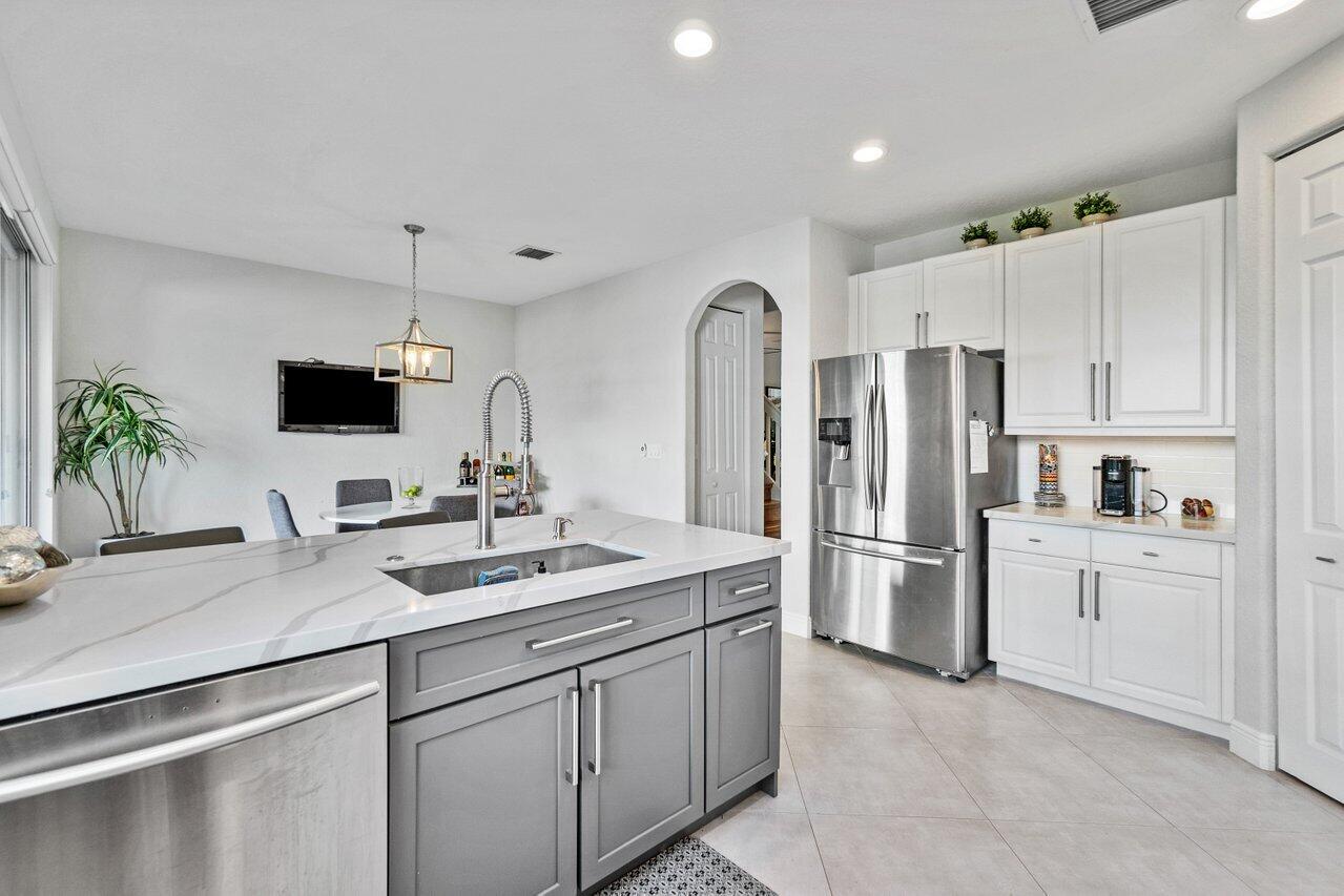 4443 Regal Court