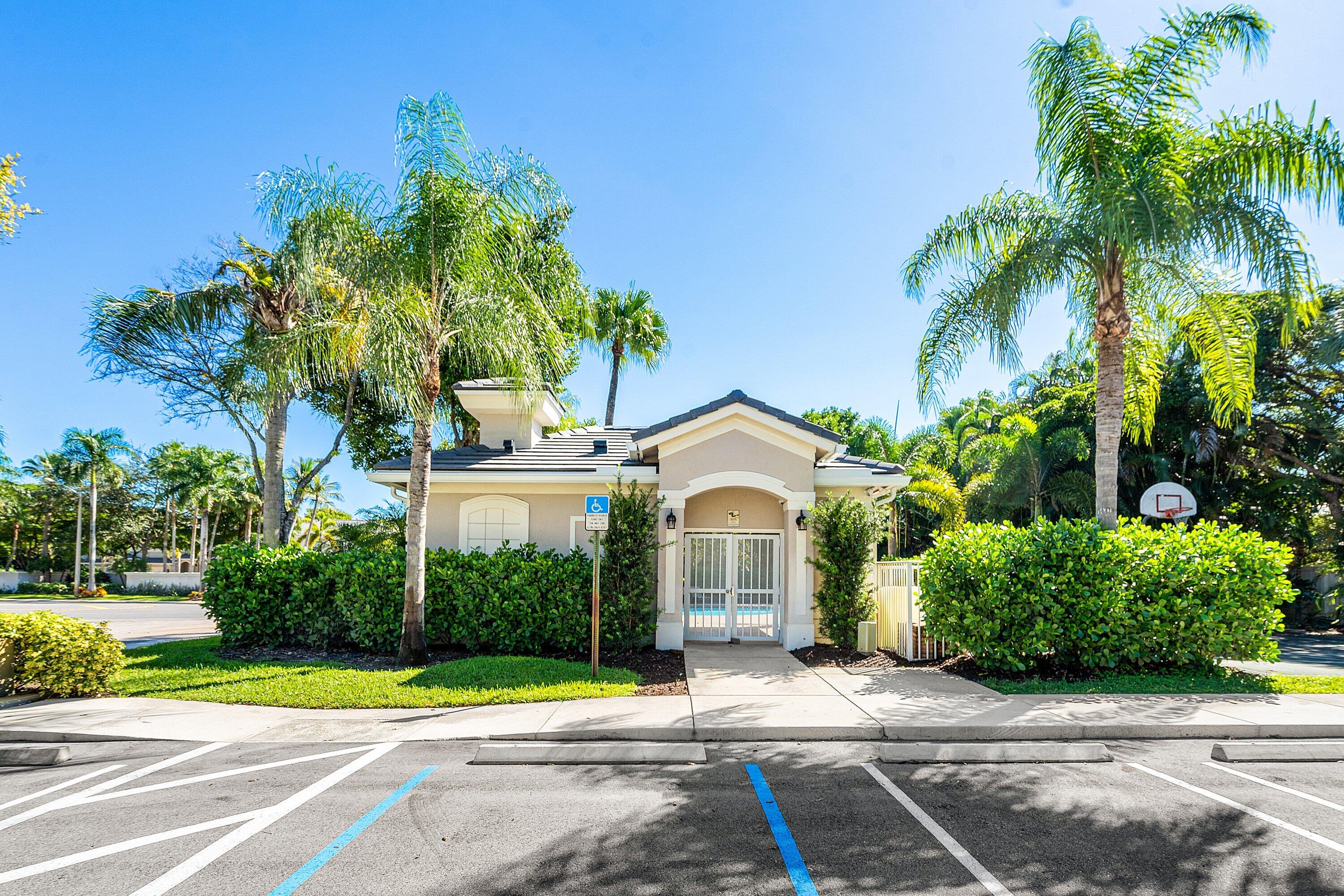 4443 Regal Court
