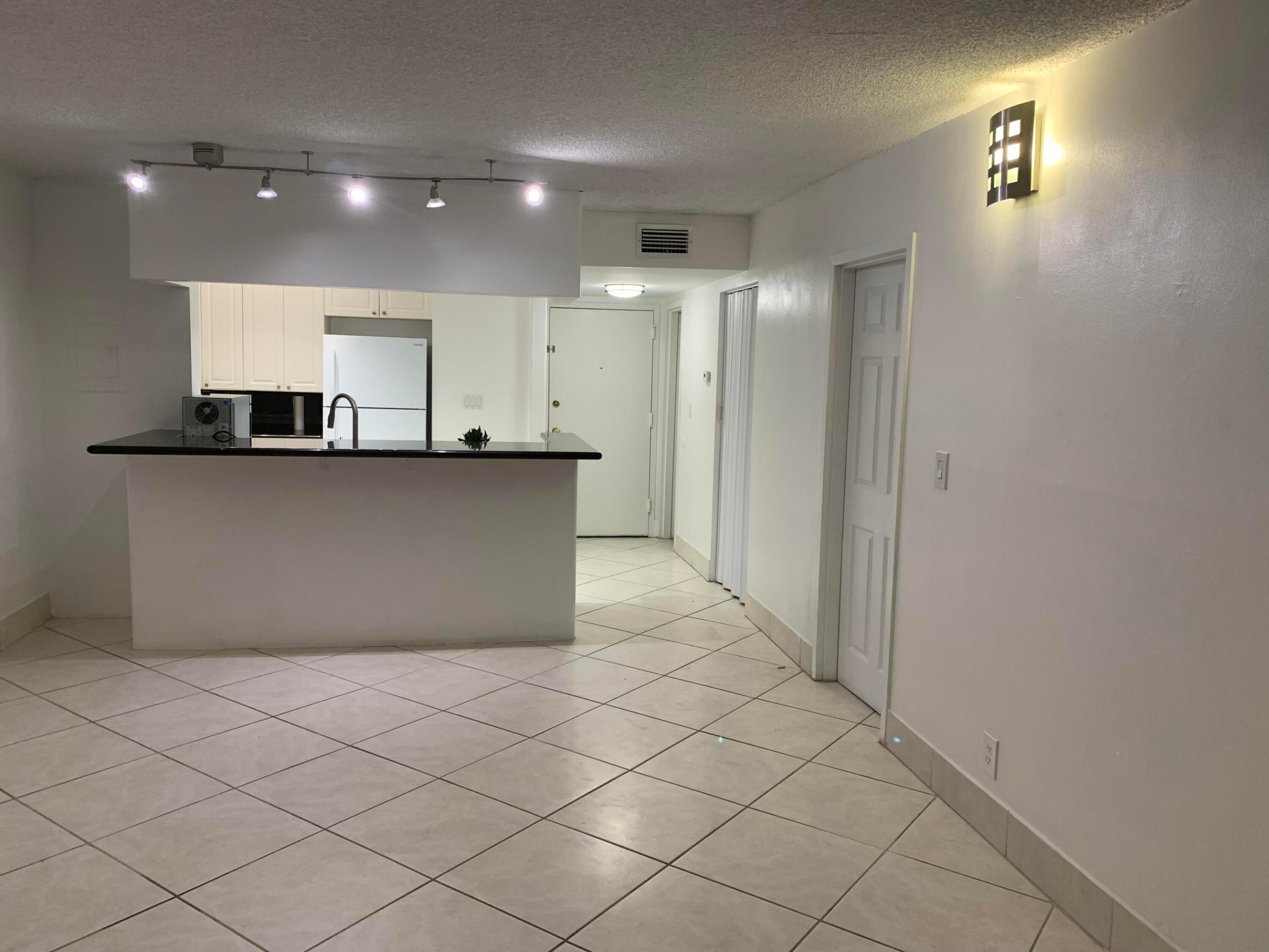 2935 NE 163rd Street 3m