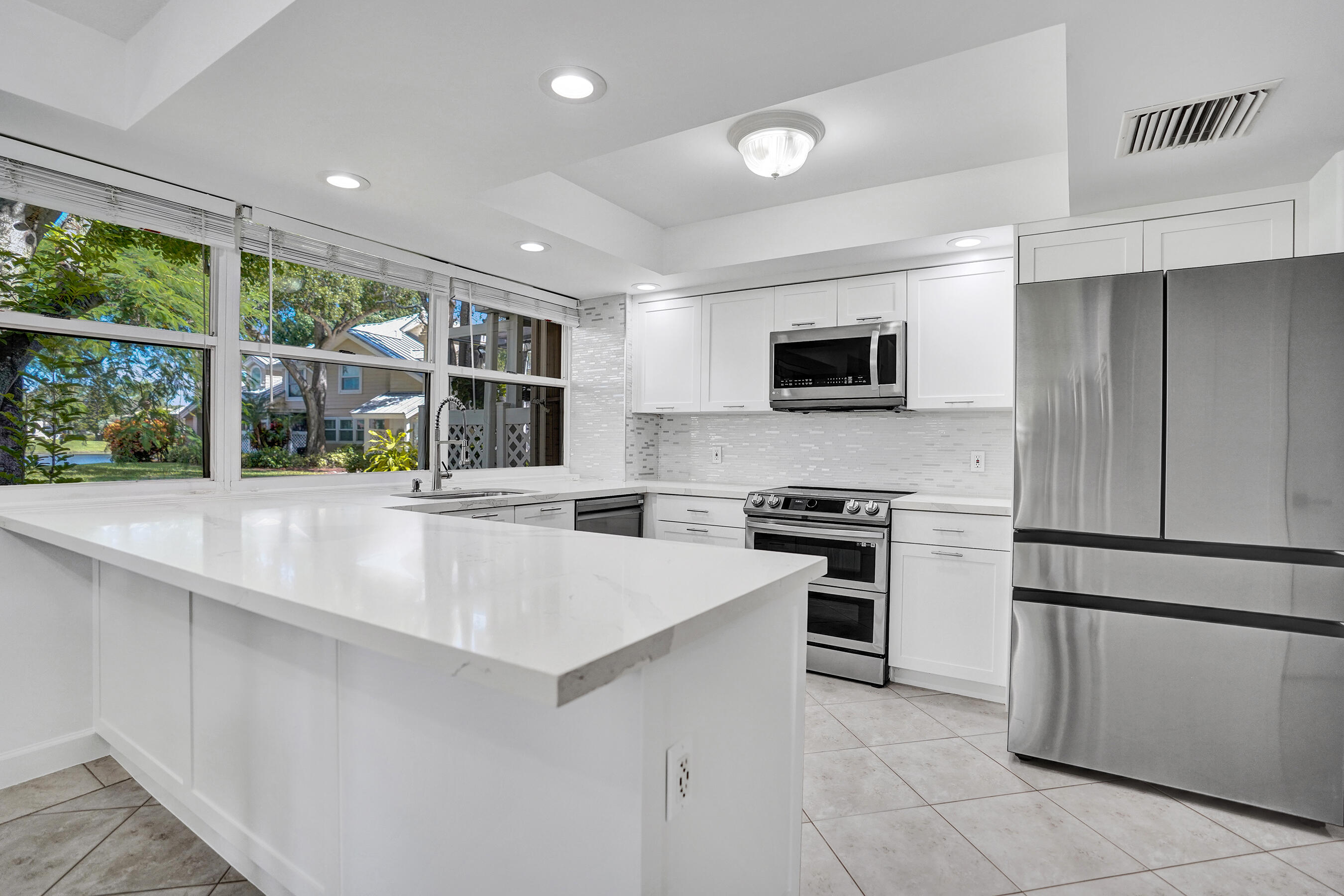 2401 Amherst Court