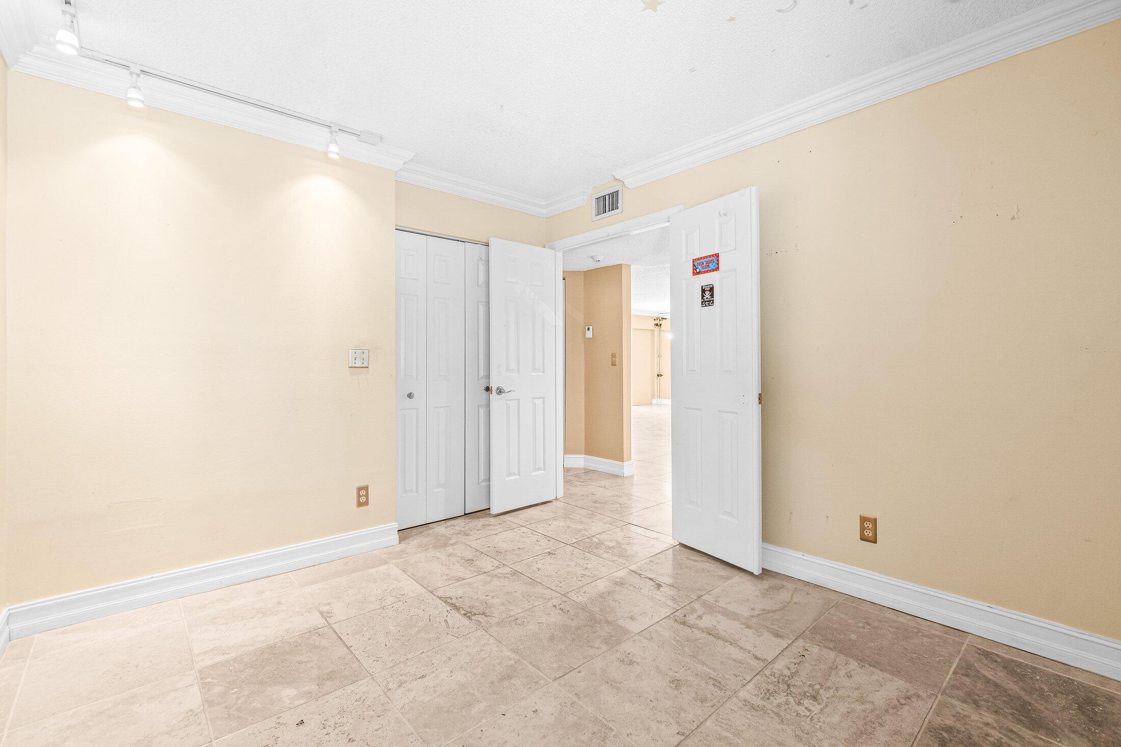 5750 Coach House Circle C