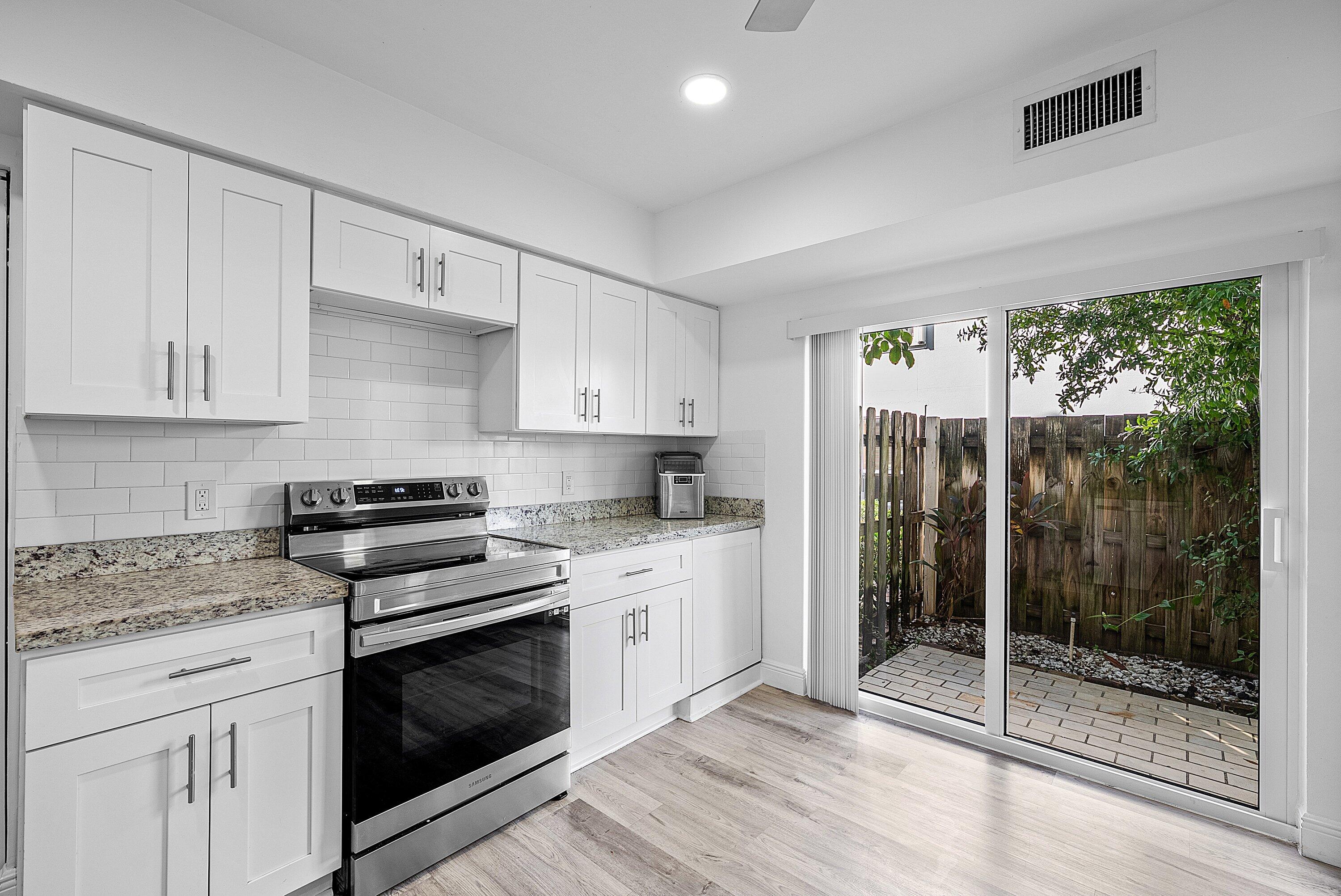 6165 Old Court Road 123