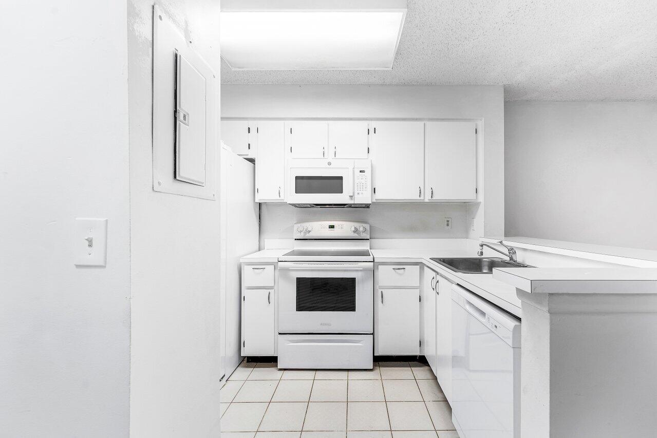2230 N Cypress Bend Drive 209