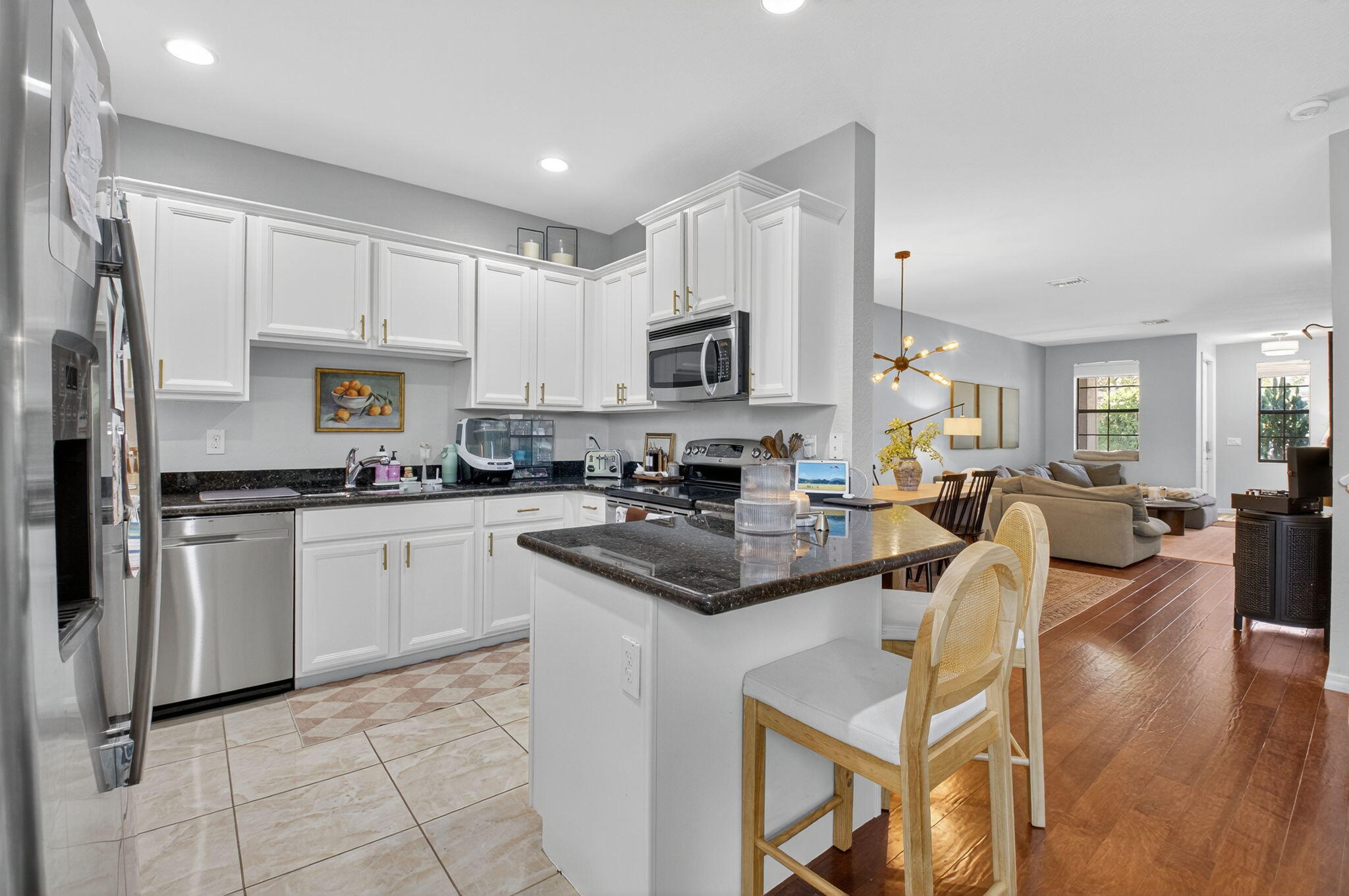 148 W Astor Circle