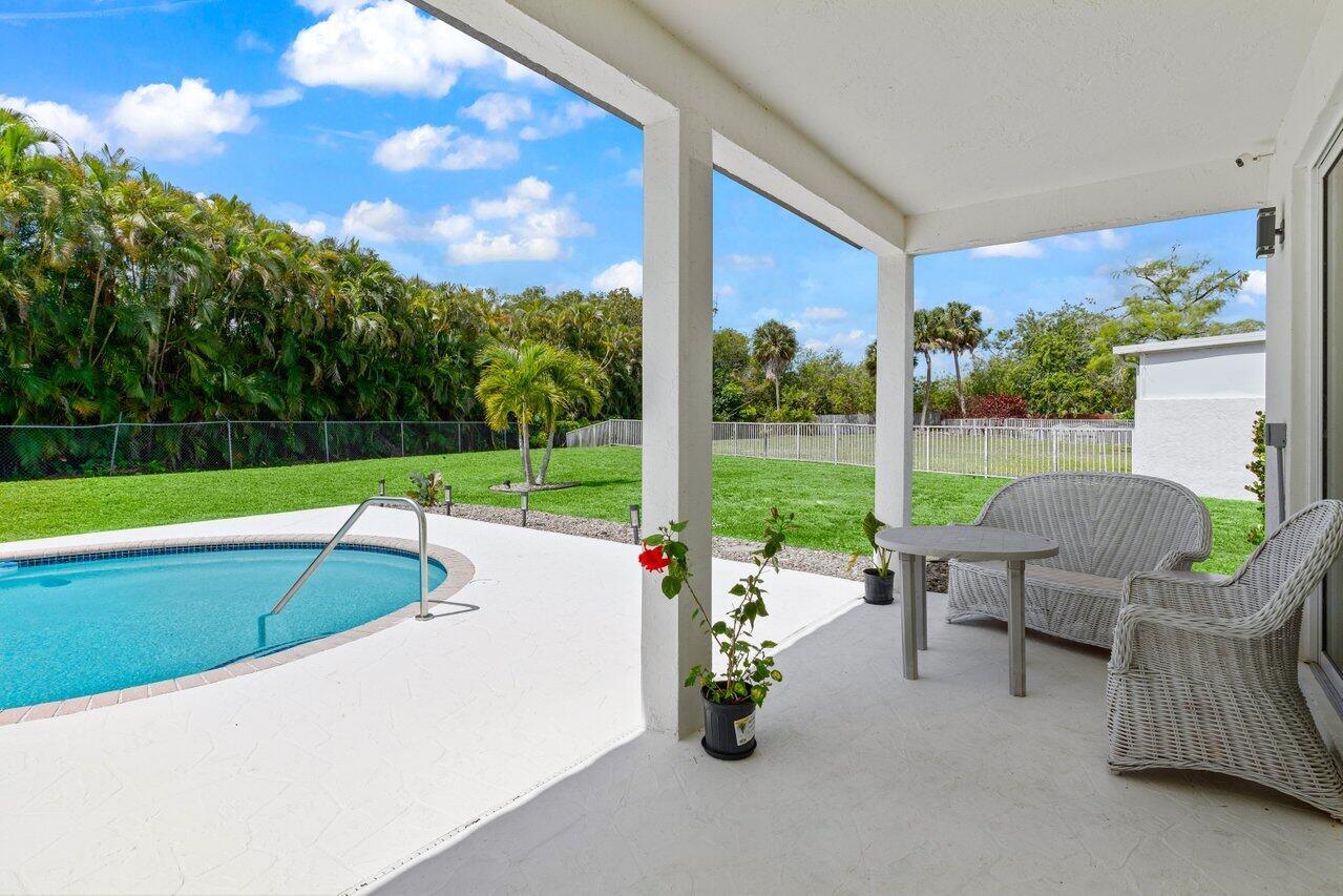 11157 Harbour Springs Circle