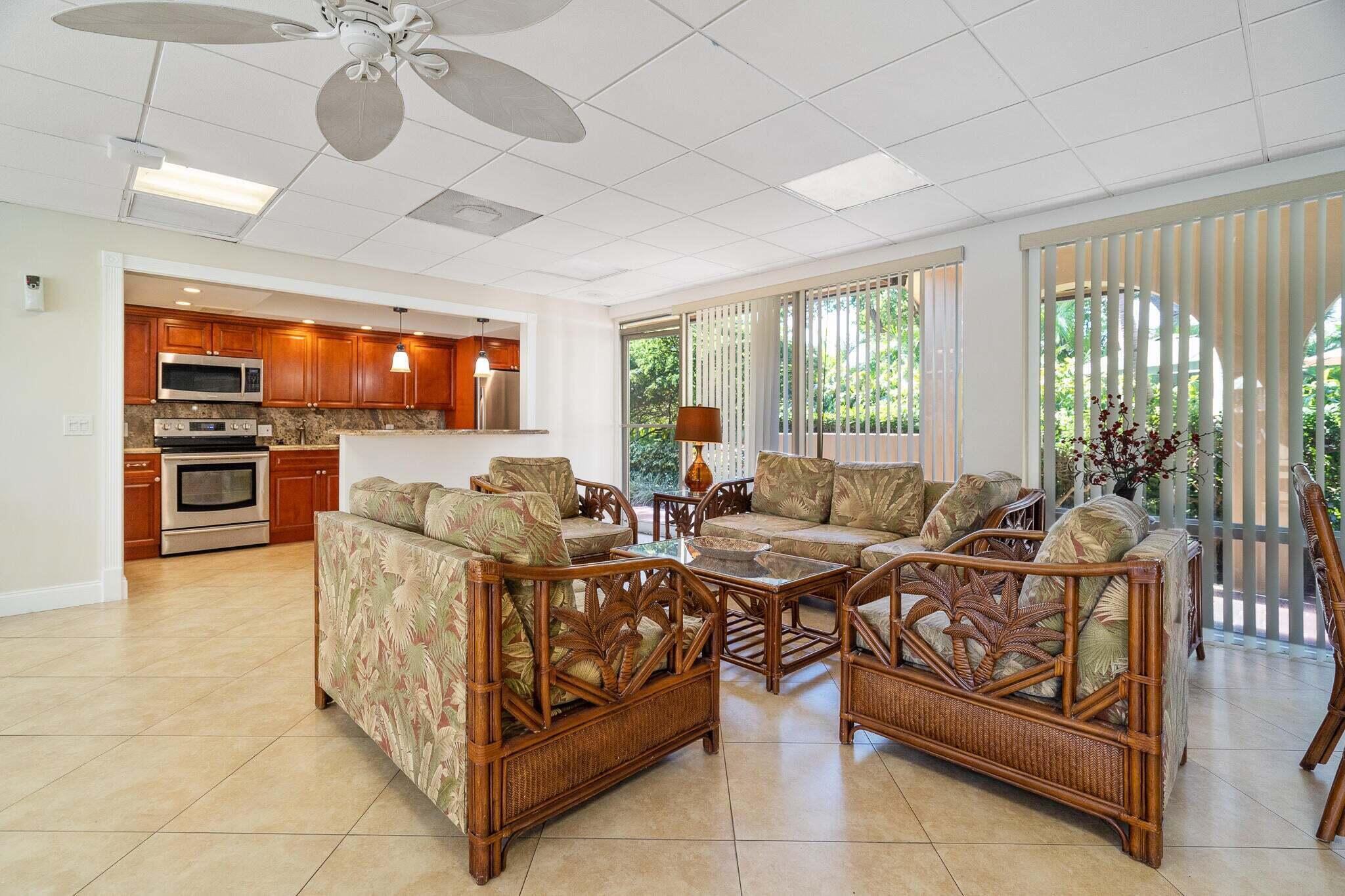 950 Ponce De Leon Road 208
