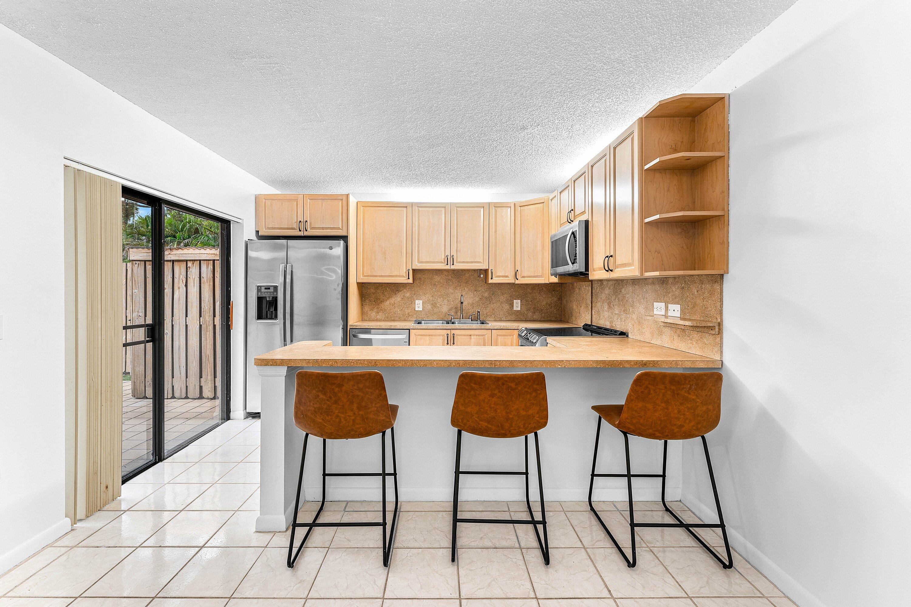 1214 12th Lane