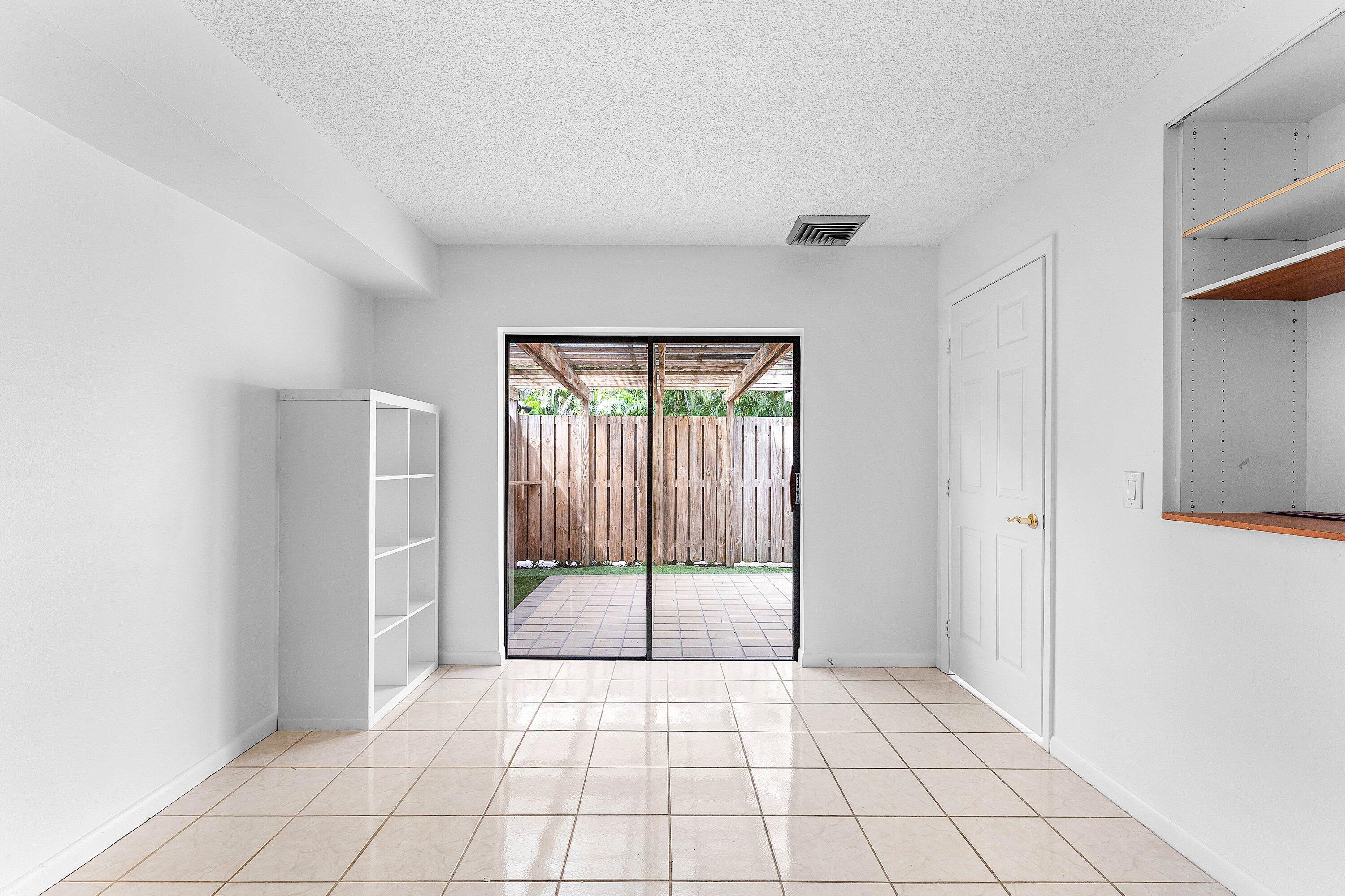 1214 12th Lane