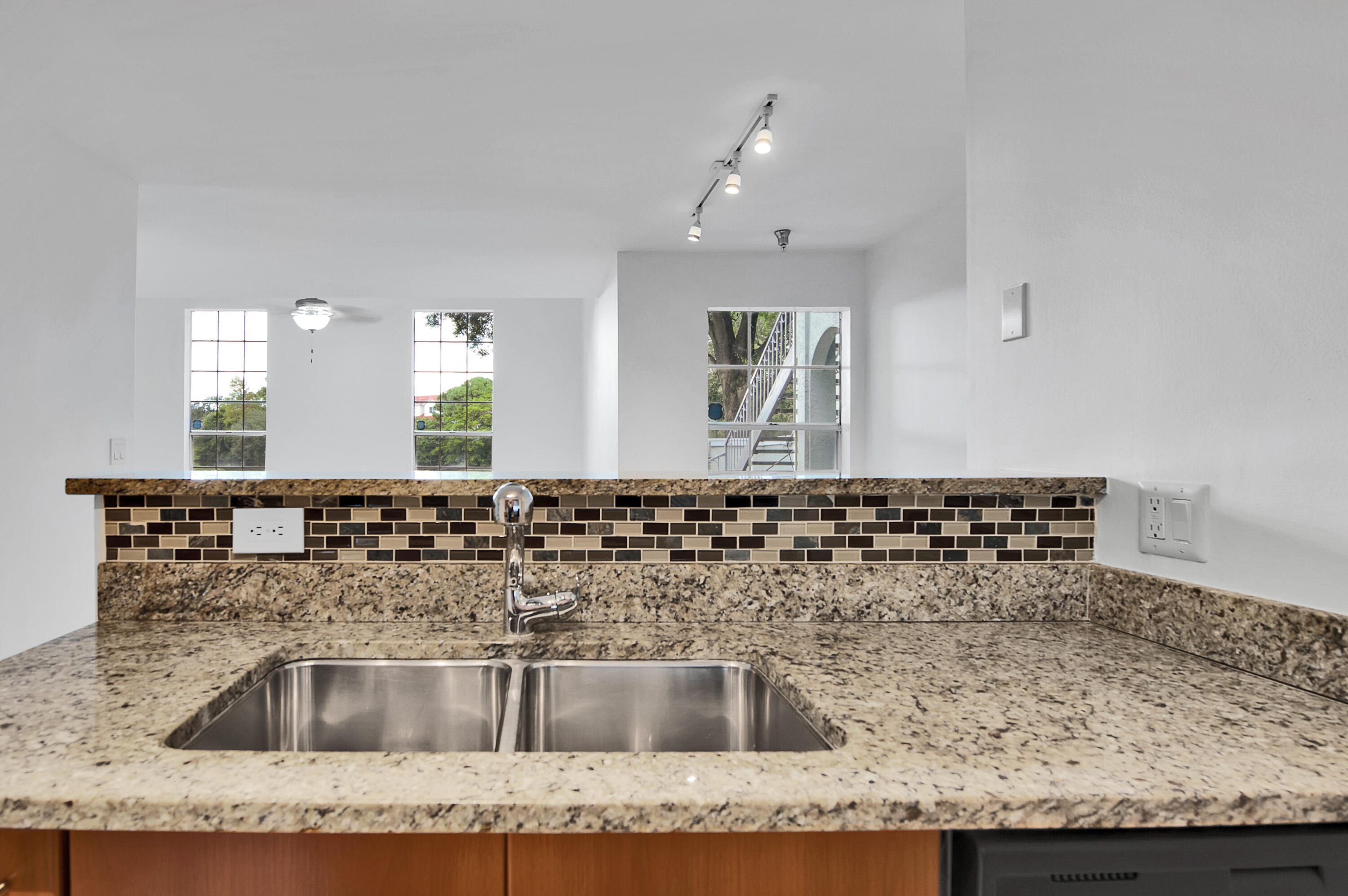1275 Crystal Way K