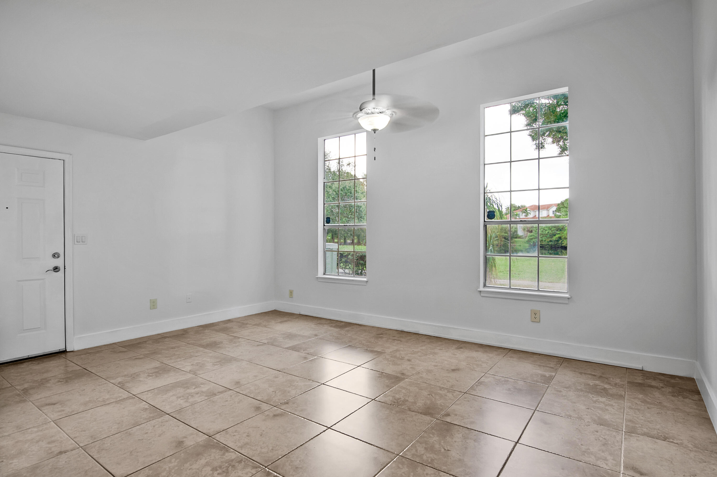 1275 Crystal Way K