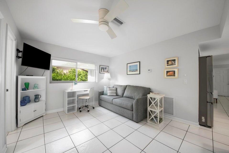 6372 Sleepy Willow Way