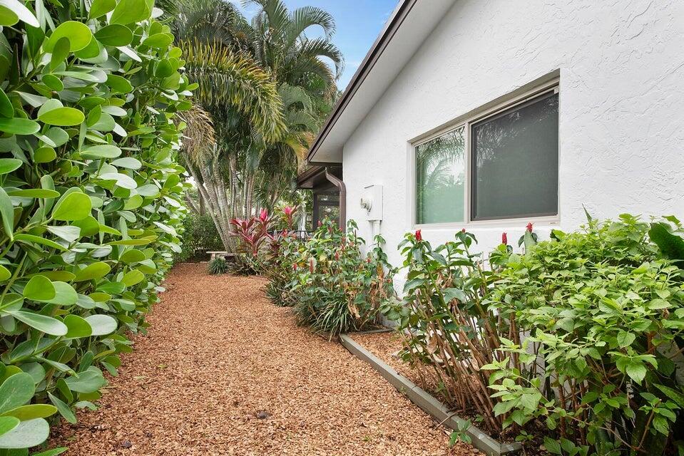 6372 Sleepy Willow Way