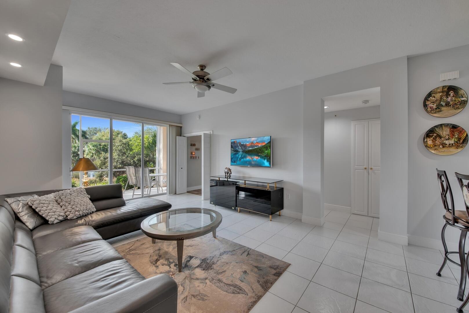 12438 Crystal Pointe Drive 102