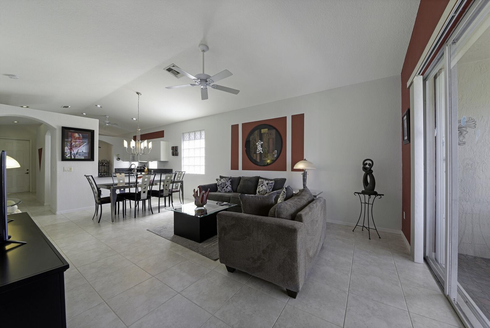 8214 Bellafiore Way