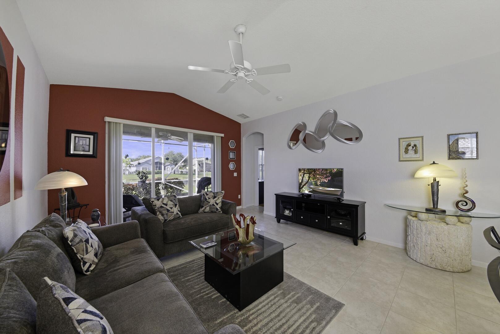 8214 Bellafiore Way
