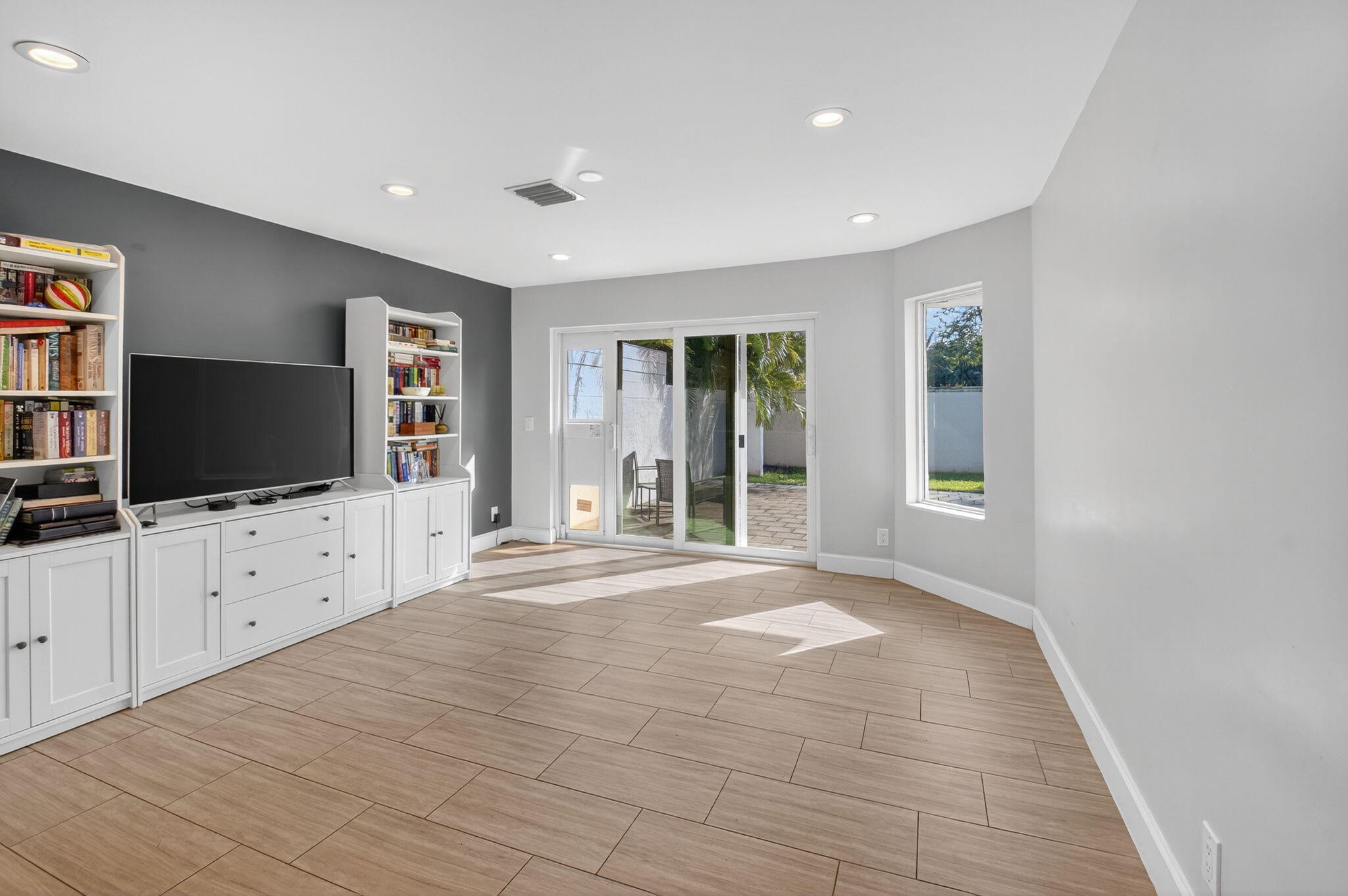 2226 NW 52nd Street