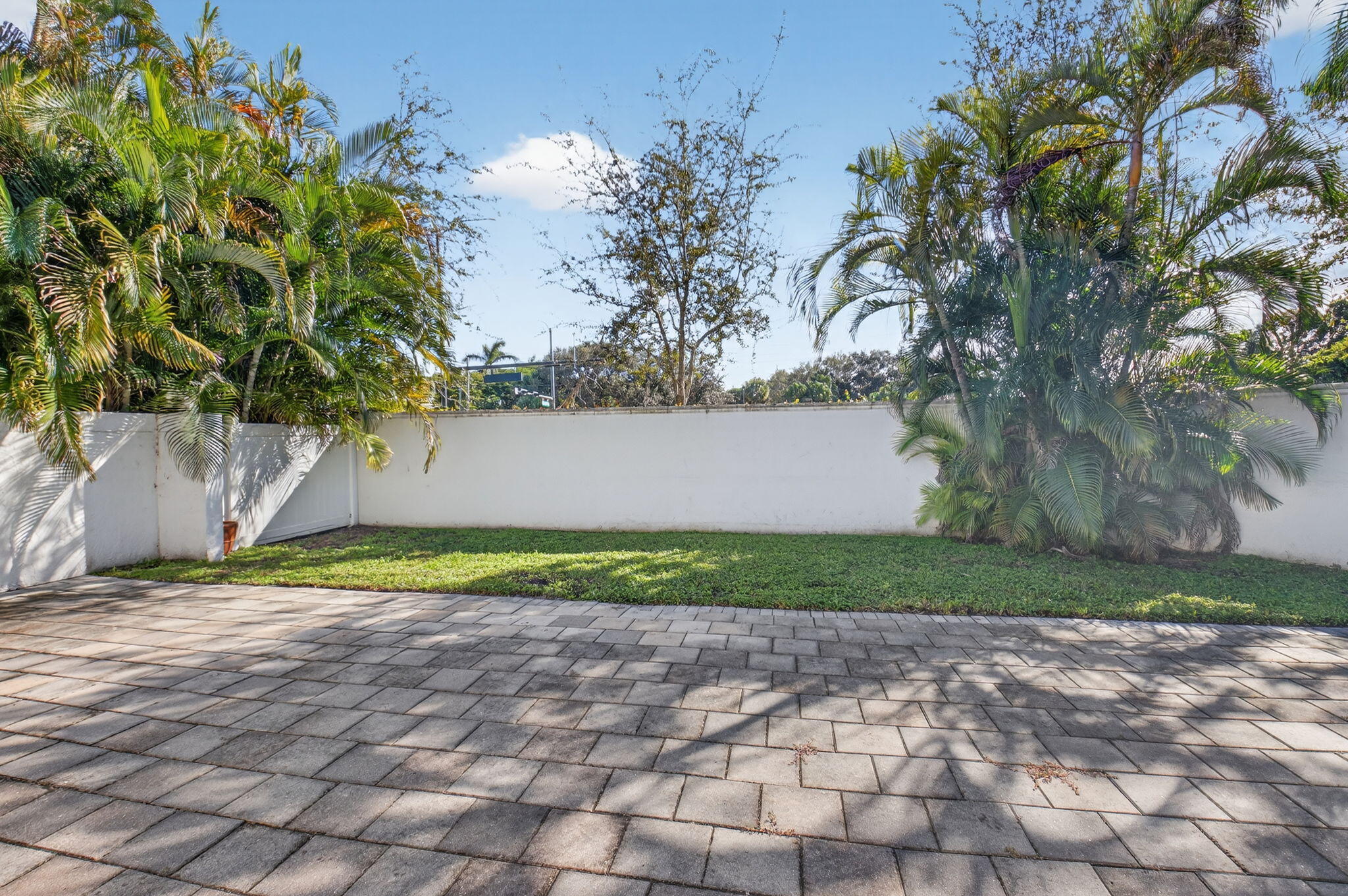 2226 NW 52nd Street