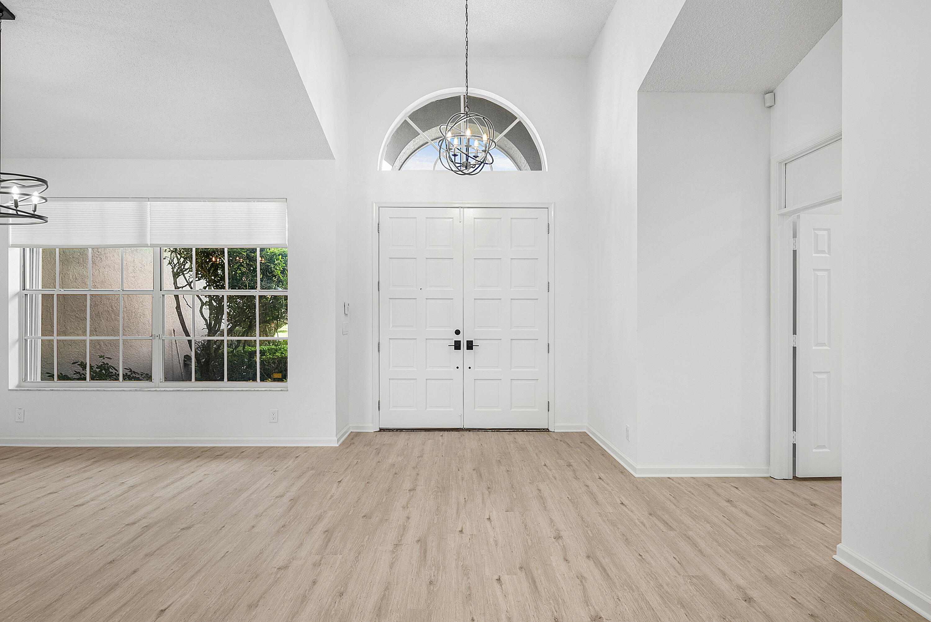 8706 Rothbury Lane