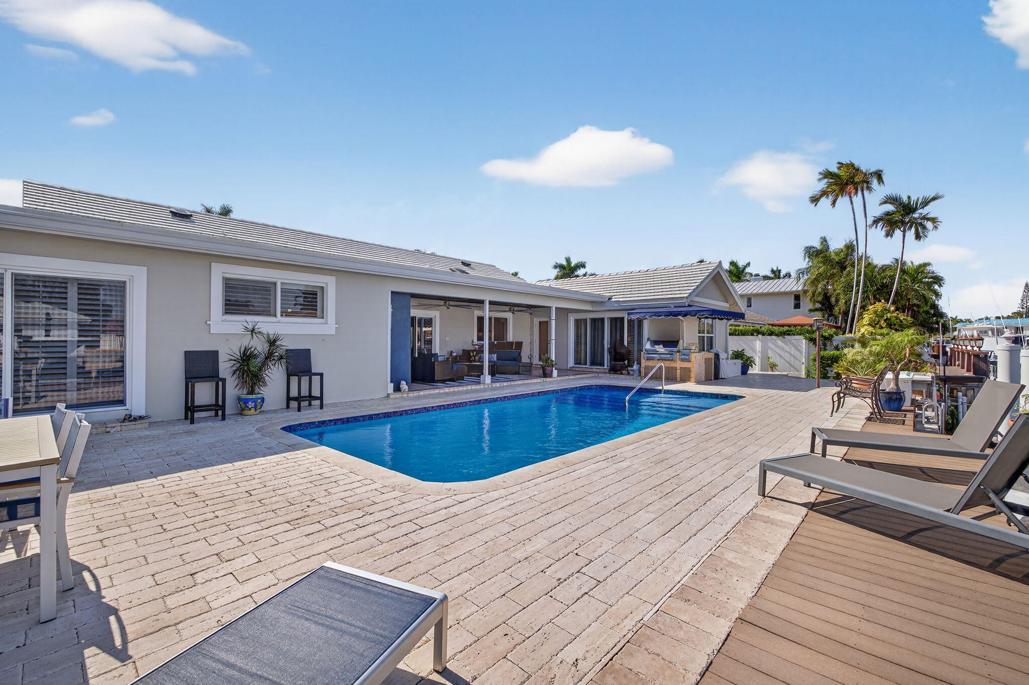 885 Nafa Drive