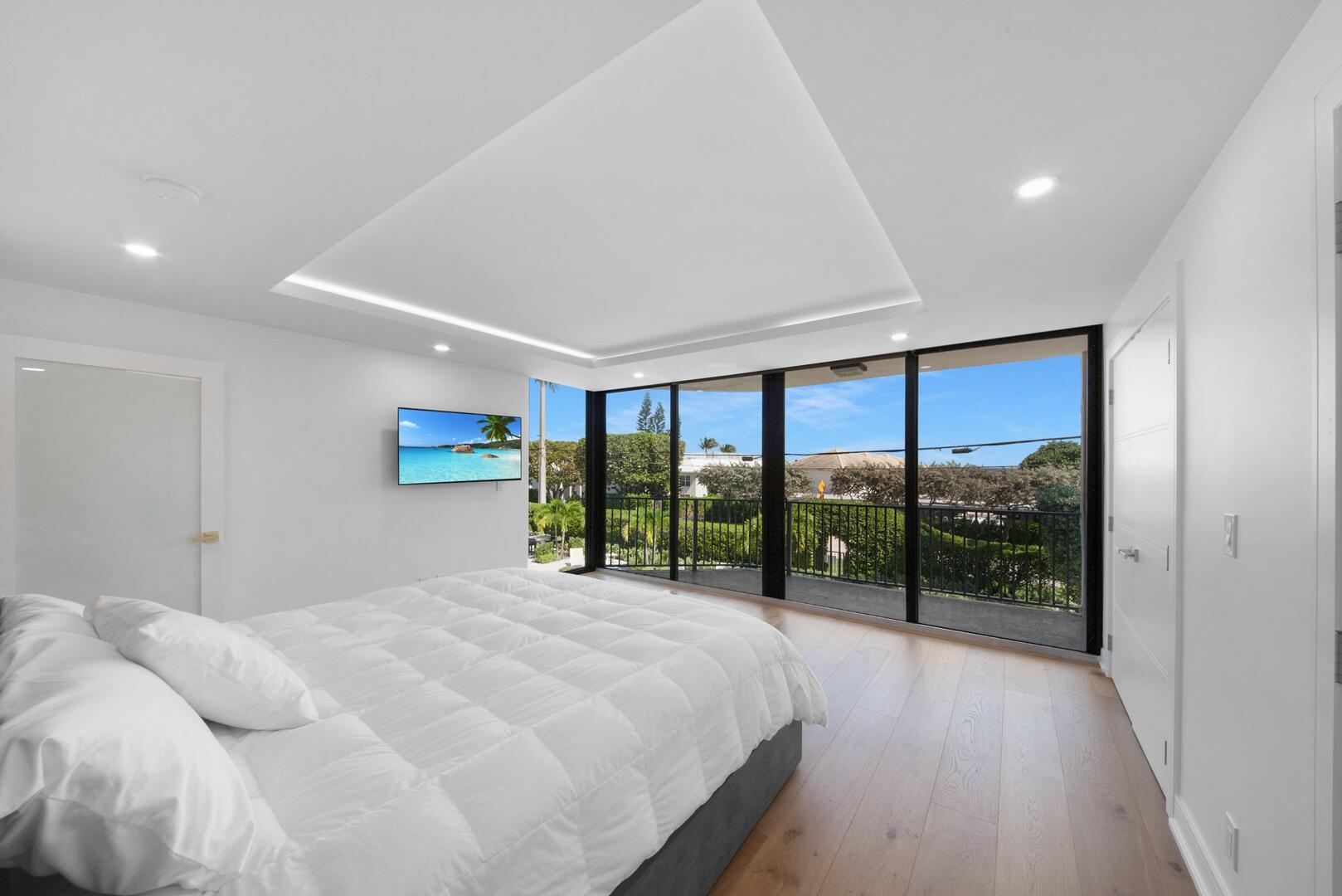 800 N Ocean Boulevard 4
