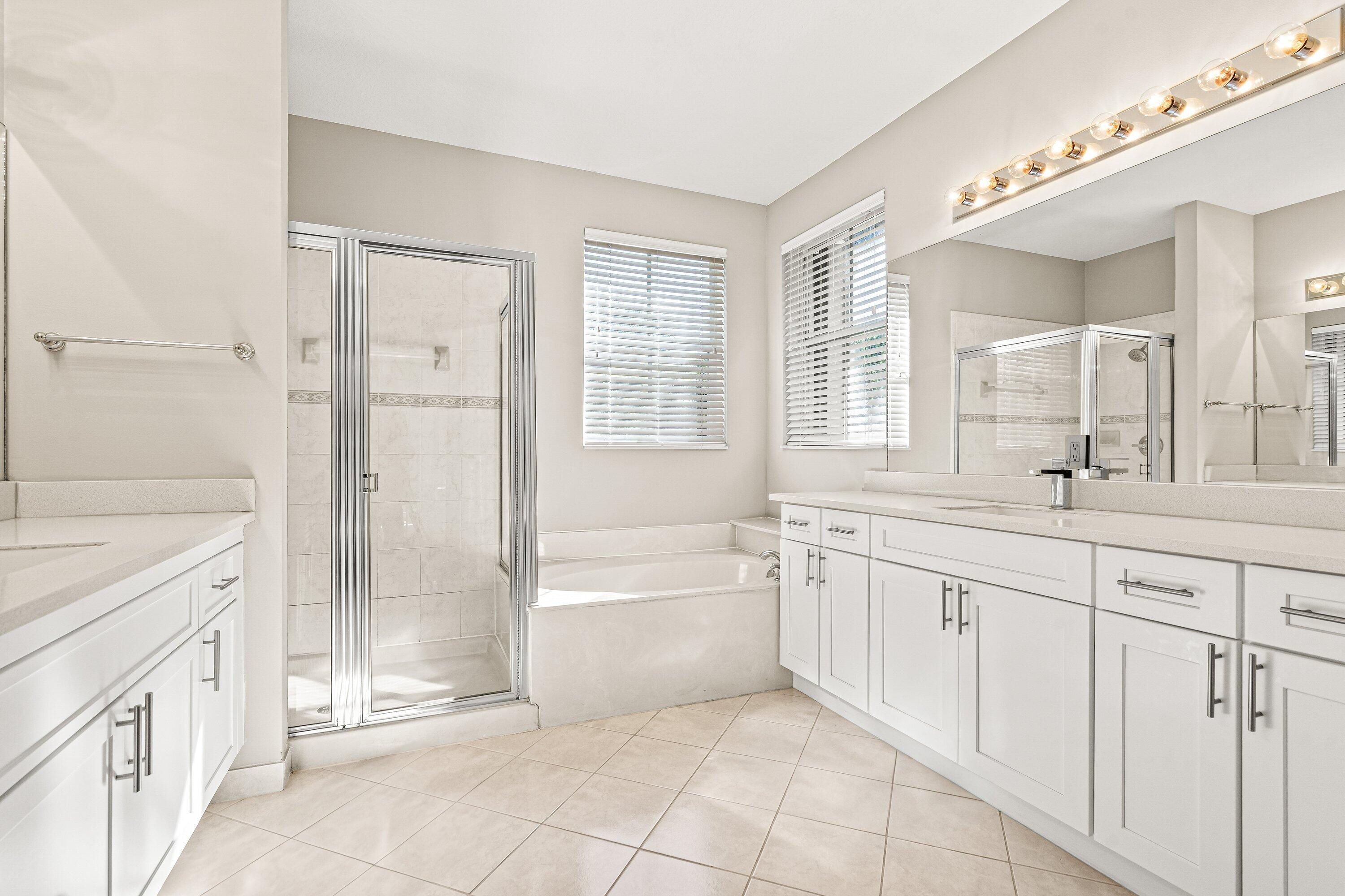 1366 Crossbill Court