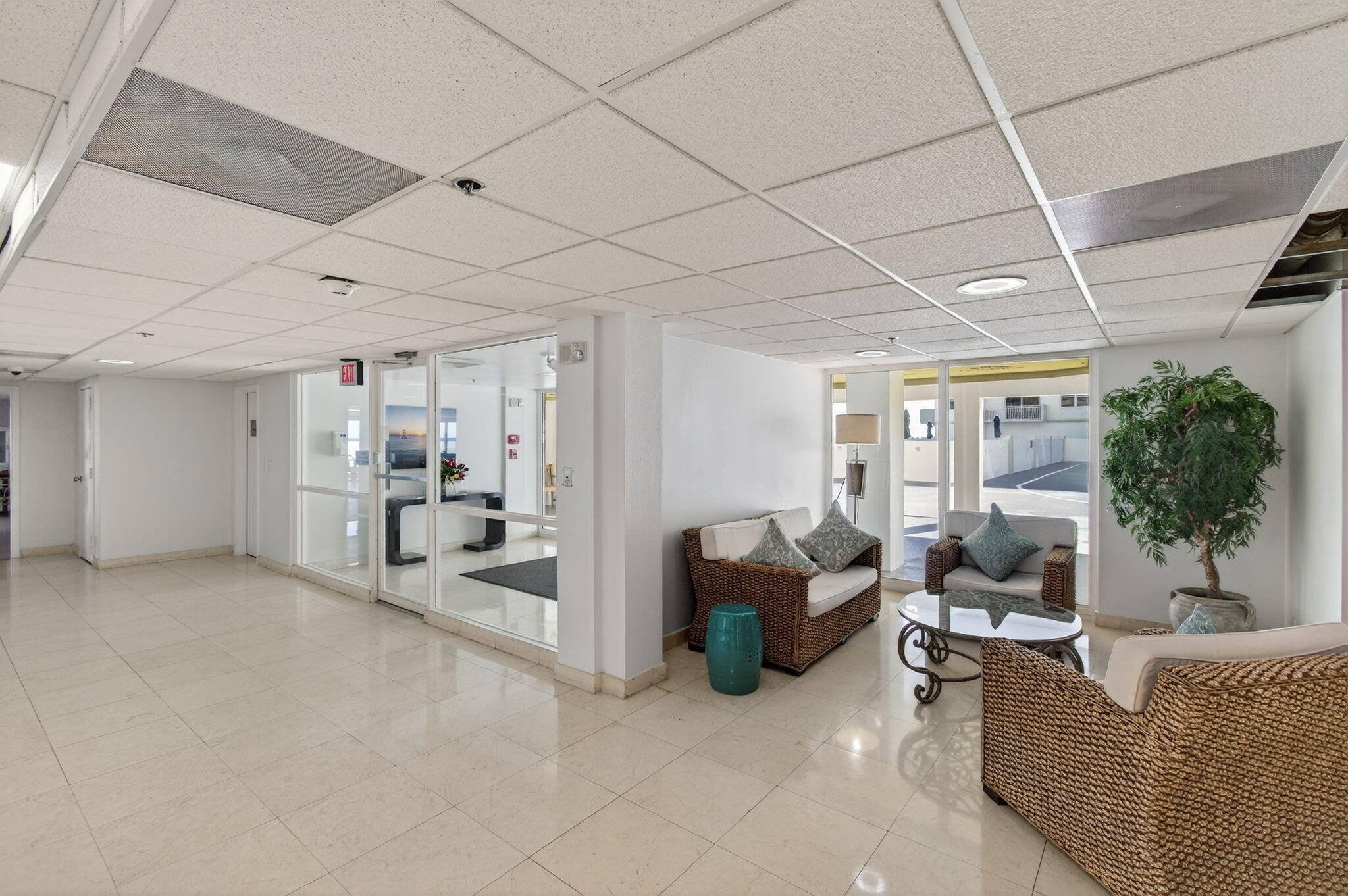 4505 S Ocean Boulevard 905