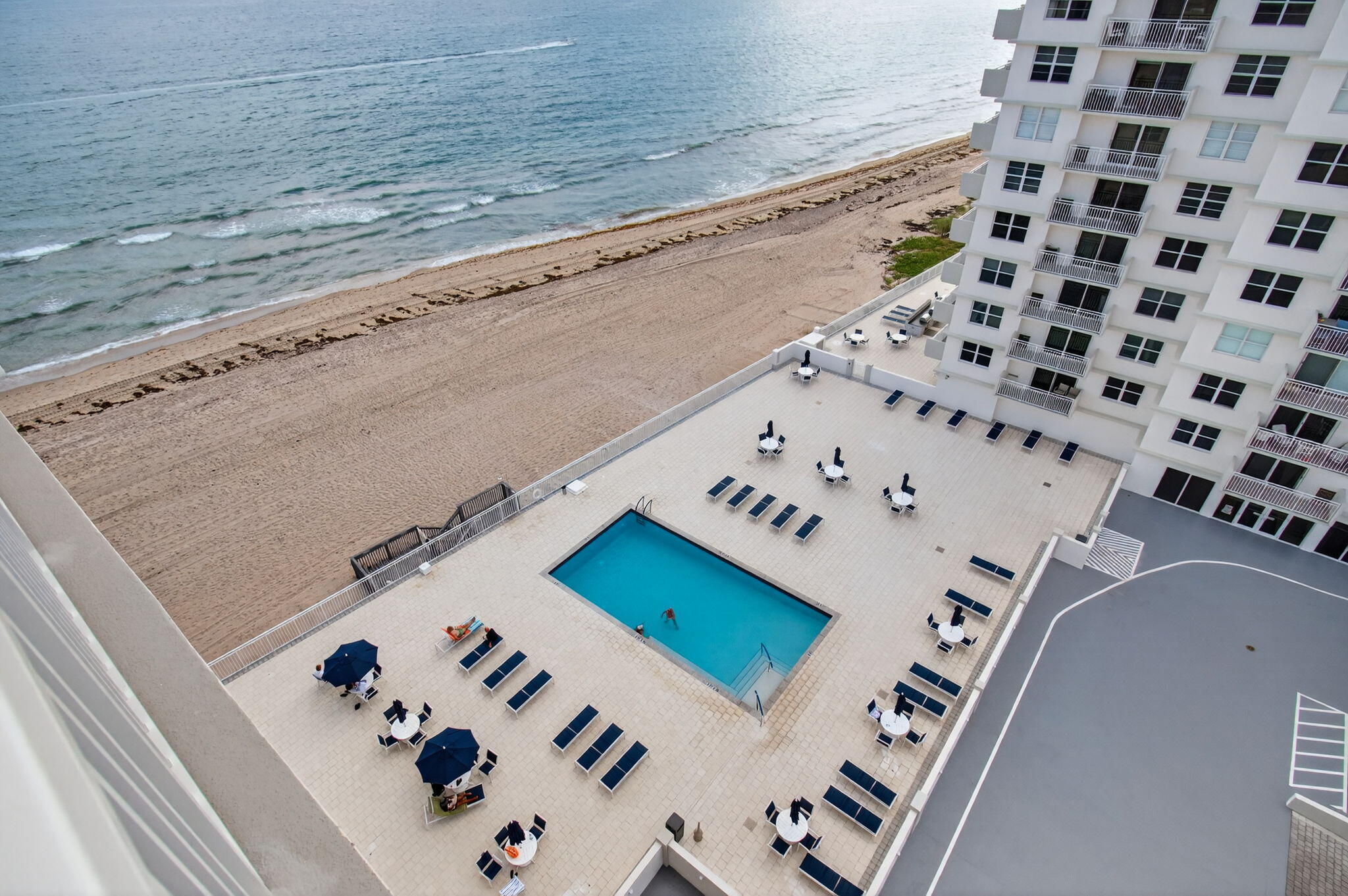 4505 S Ocean Boulevard 905
